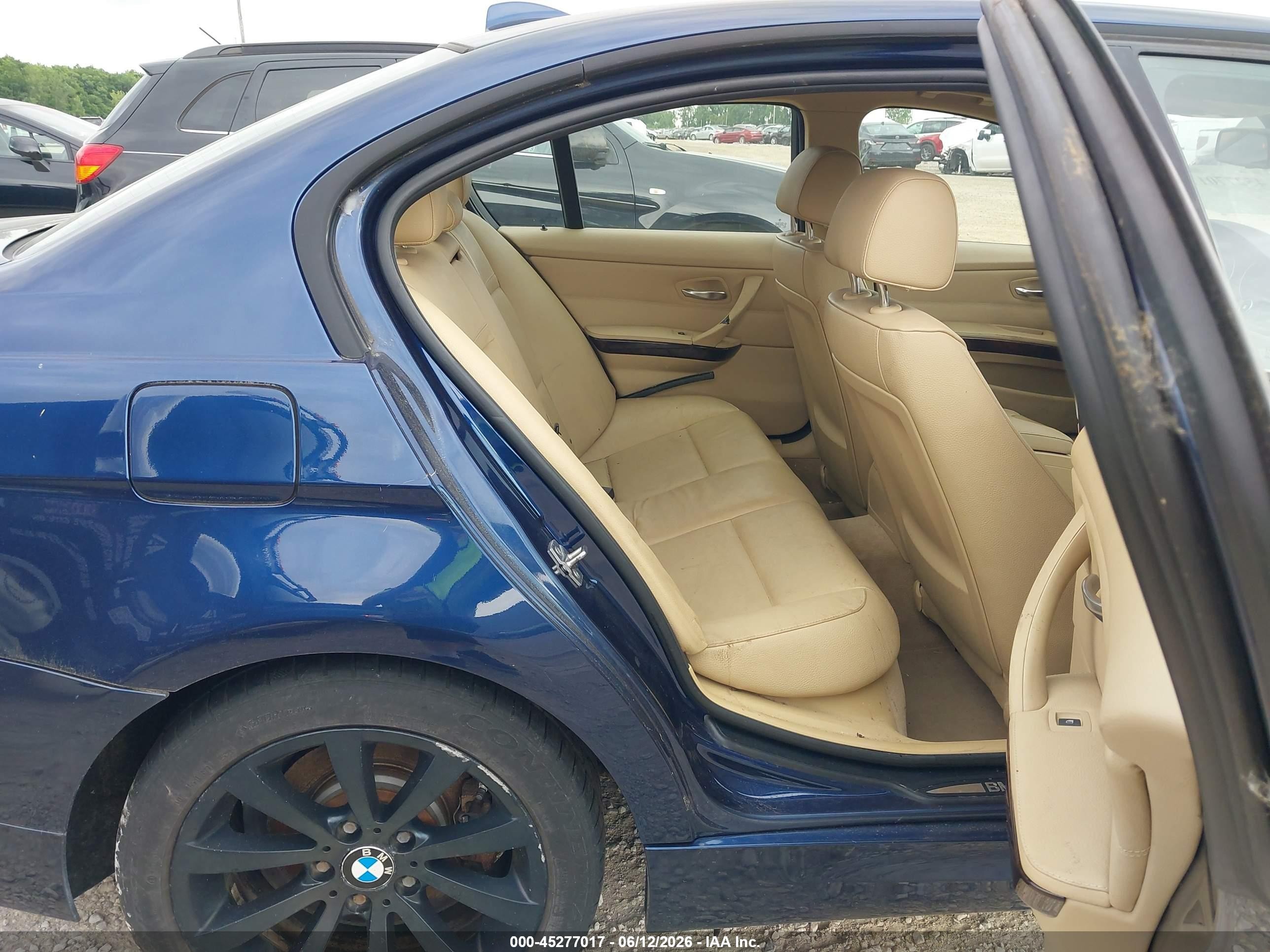 2011 Bmw 328i Xdrive Dark Blue vin: WBAPK7G53BNN86649