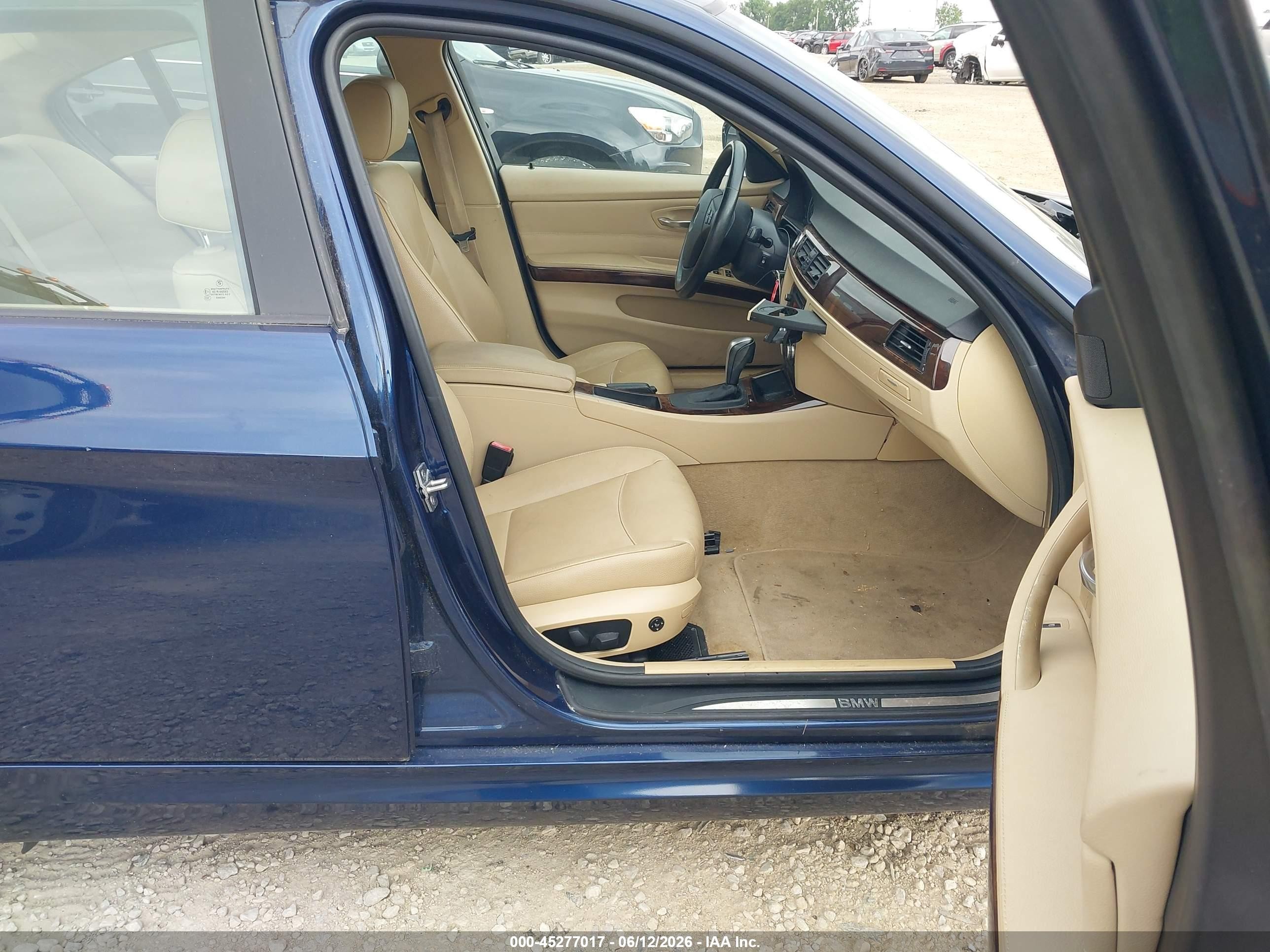 2011 Bmw 328i Xdrive Dark Blue vin: WBAPK7G53BNN86649