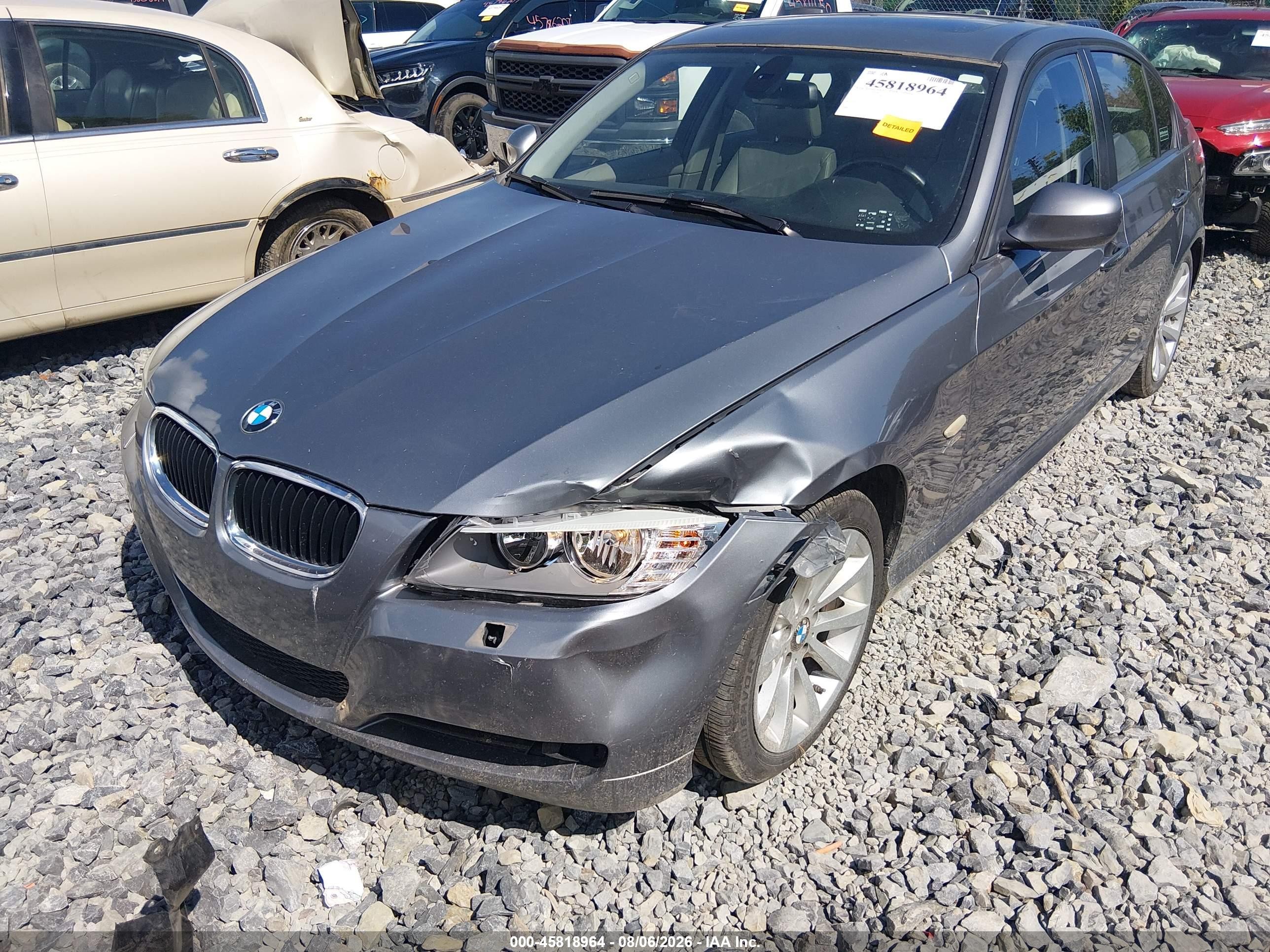 2011 Bmw 328i Xdrive Gray vin: WBAPK7G58BNN77462