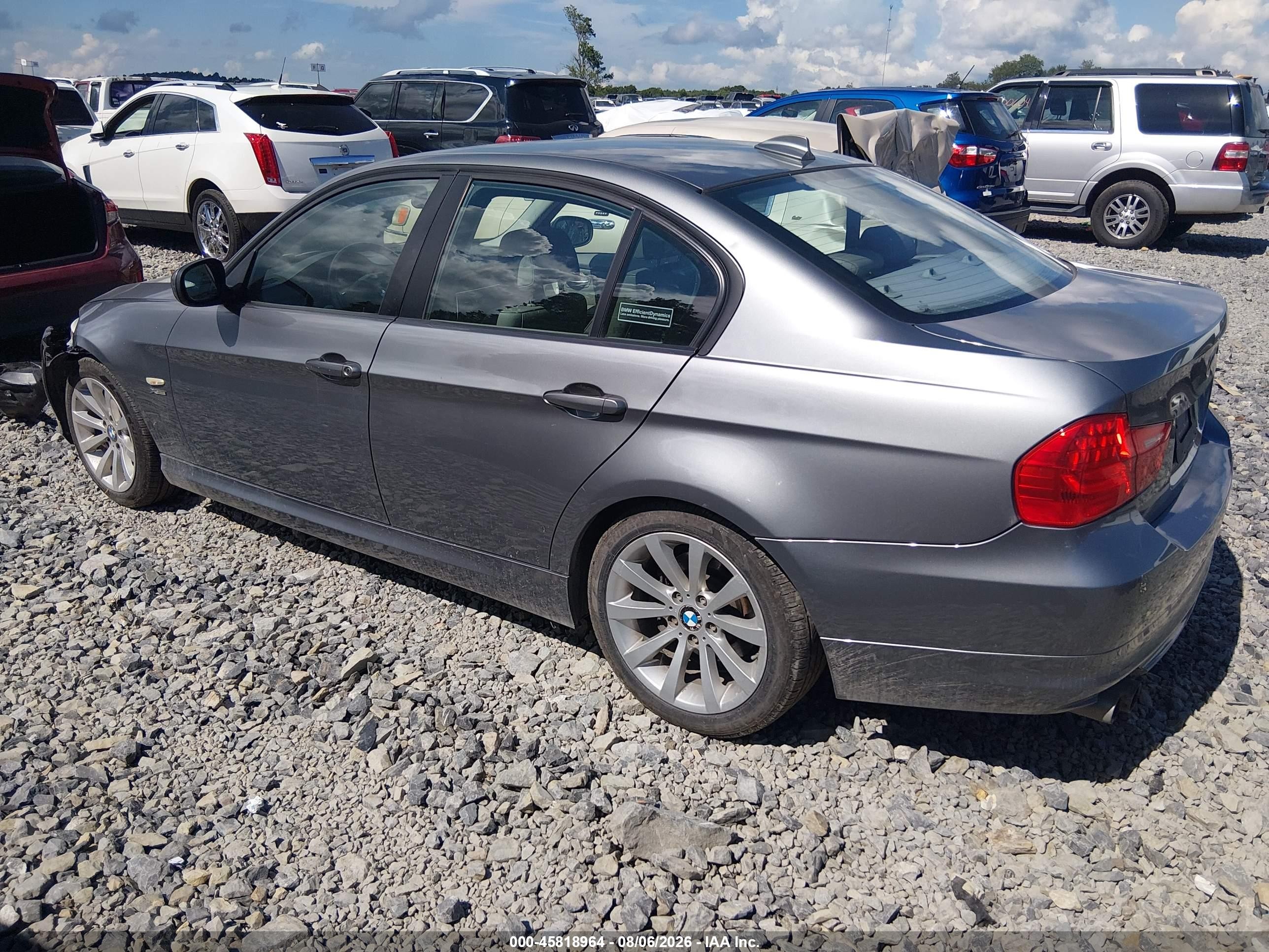 2011 Bmw 328i Xdrive Gray vin: WBAPK7G58BNN77462