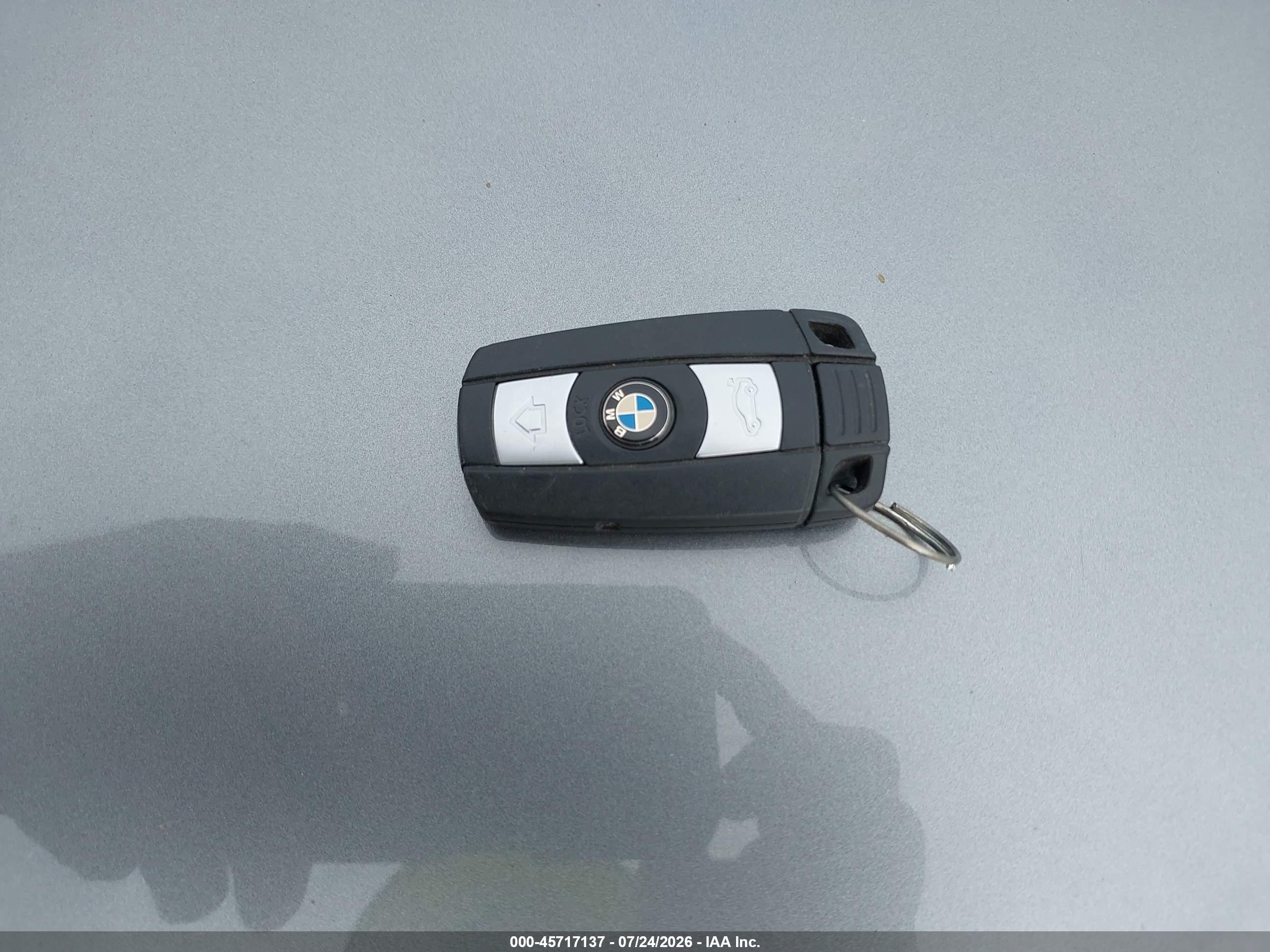 2011 Bmw 328i Xdrive Gray vin: WBAPK7G58BNN78269