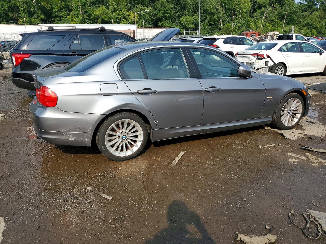 2009 Bmw 335 Xi Gray vin: WBAPL33519A407358
