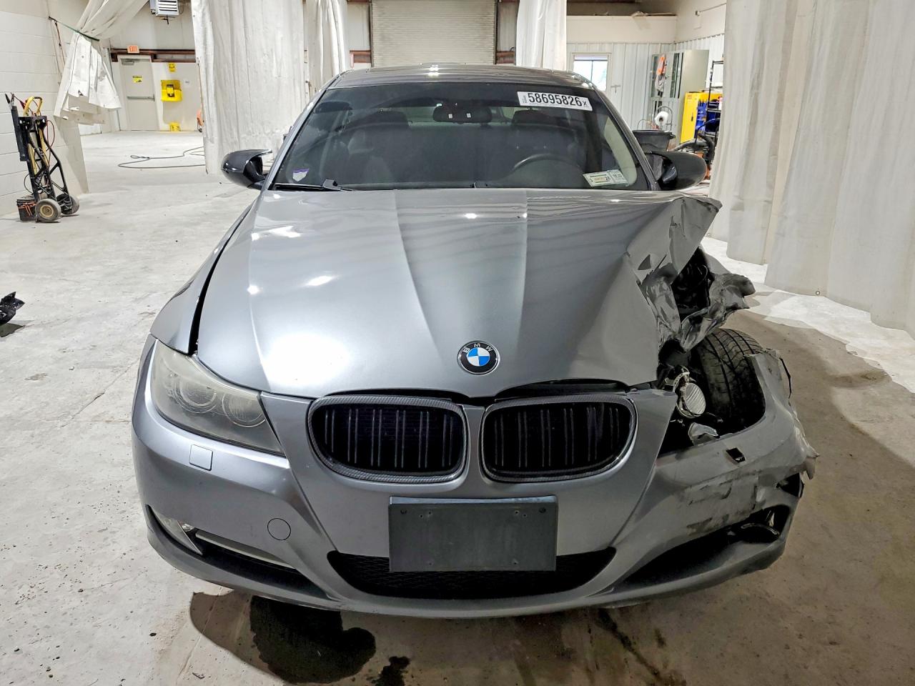 2009 Bmw 335 Xi Gray vin: WBAPL33569A405654
