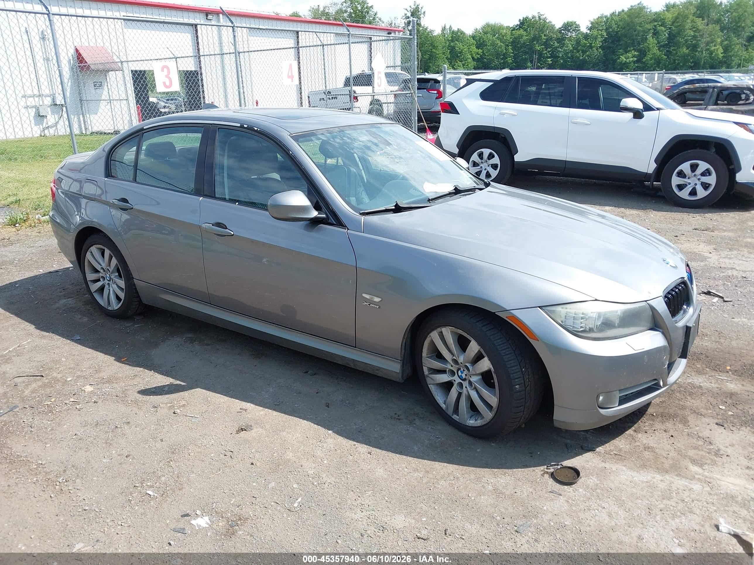 2009 Bmw 335i Xdrive Серый vin: WBAPL33569A406996