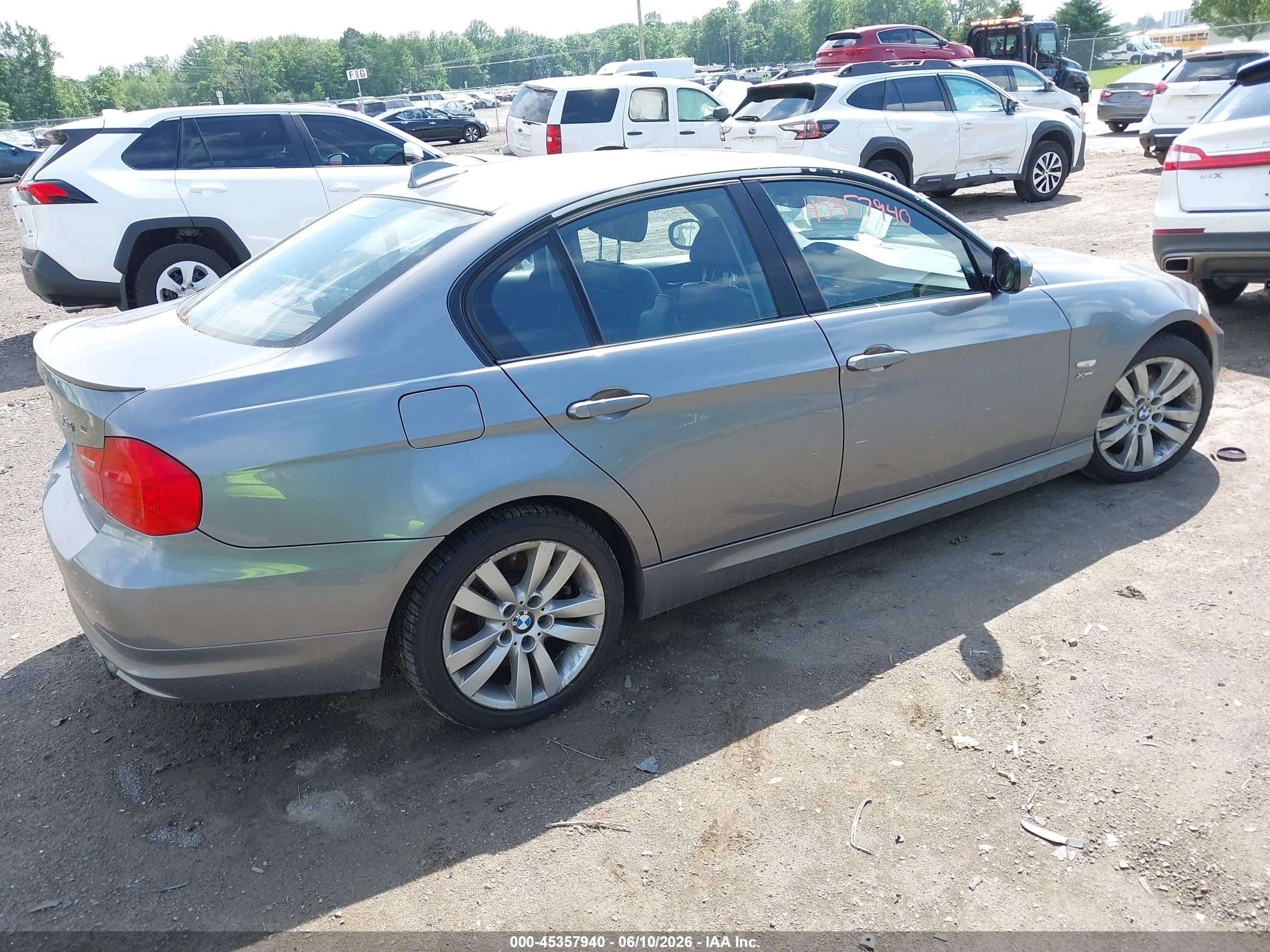 2009 Bmw 335i Xdrive Gray vin: WBAPL33569A406996