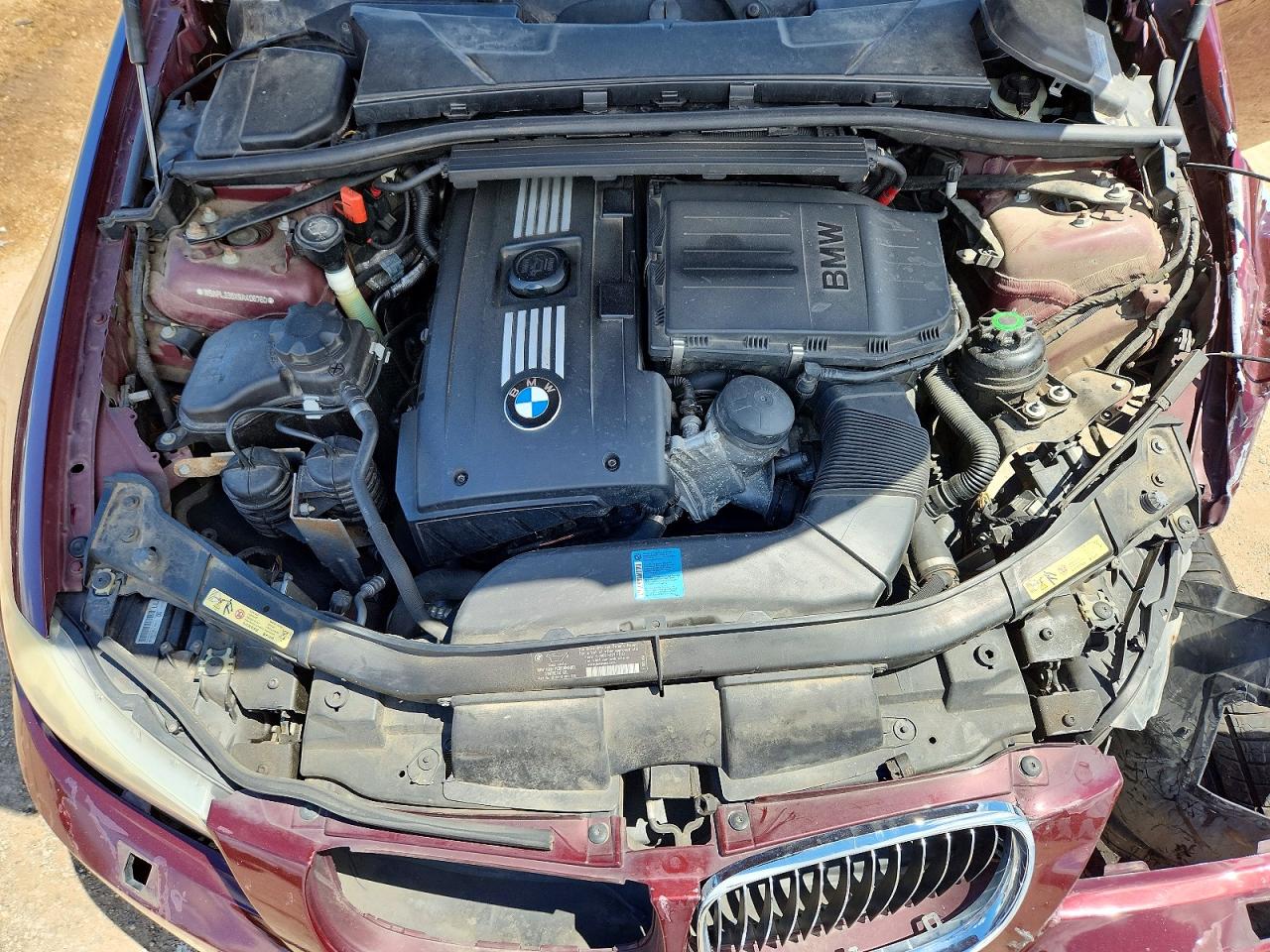2009 Bmw 335 Xi Burgundy vin: WBAPL335X9A406760