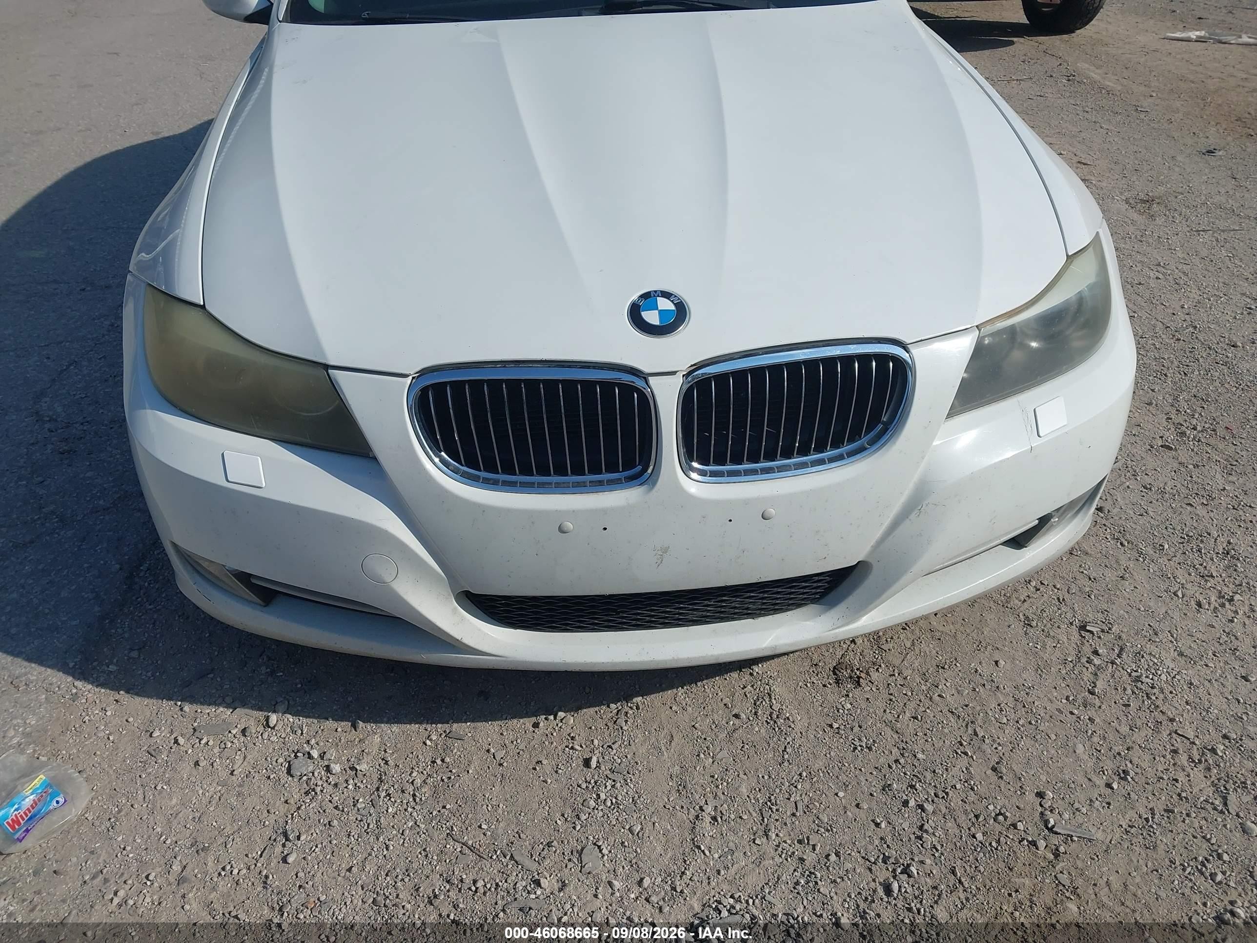 2010 Bmw 335i Xdrive White vin: WBAPL3C51AA407817