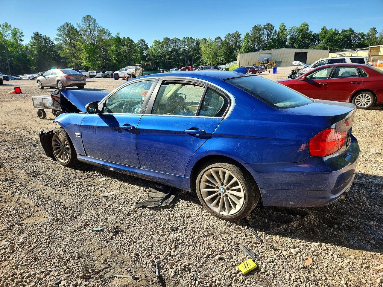 2011 Bmw 335 Xi Blue vin: WBAPL5C50BA918013