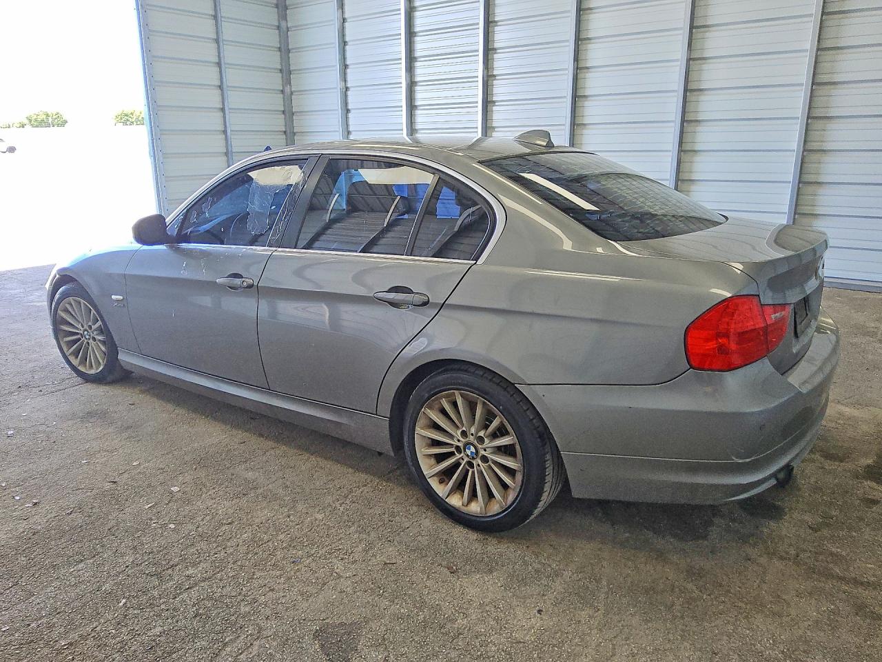 2011 Bmw 335 Xi Gray vin: WBAPL5C53BA917986