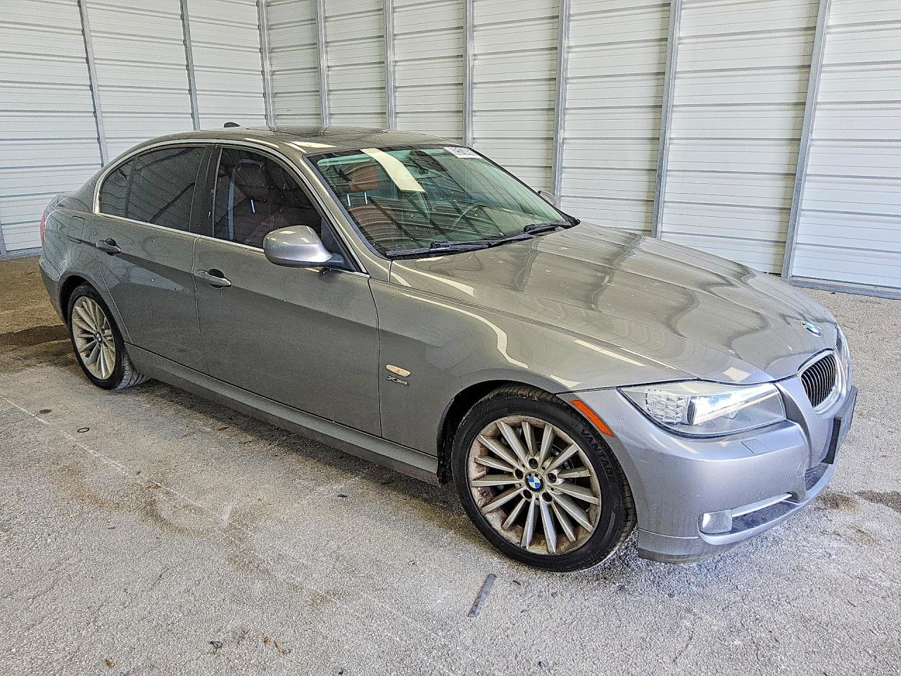 2011 Bmw 335 Xi Gray vin: WBAPL5C53BA917986