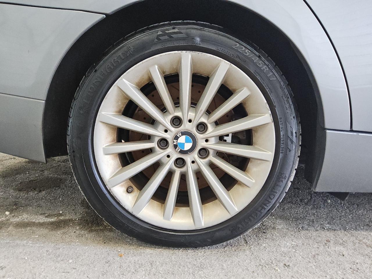 2011 Bmw 335 Xi Gray vin: WBAPL5C53BA917986 Damage: Right Rear Wheel, Curb Rash, > 12 Inches