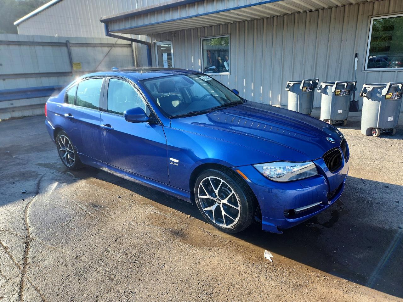 2011 Bmw 335 Xi Blue vin: WBAPL5C54BA918239