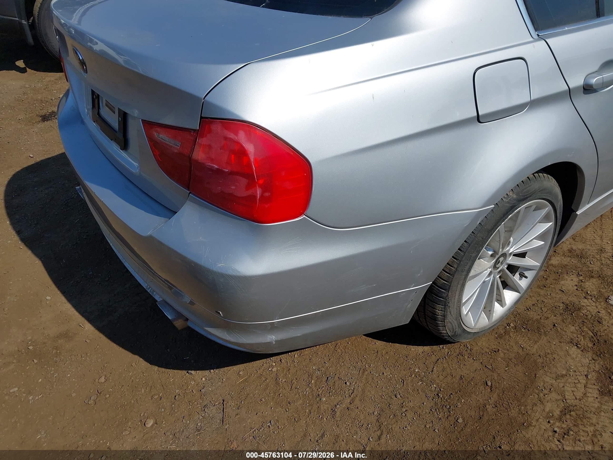 2011 Bmw 335i Xdrive Silver vin: WBAPL5C55BA919366