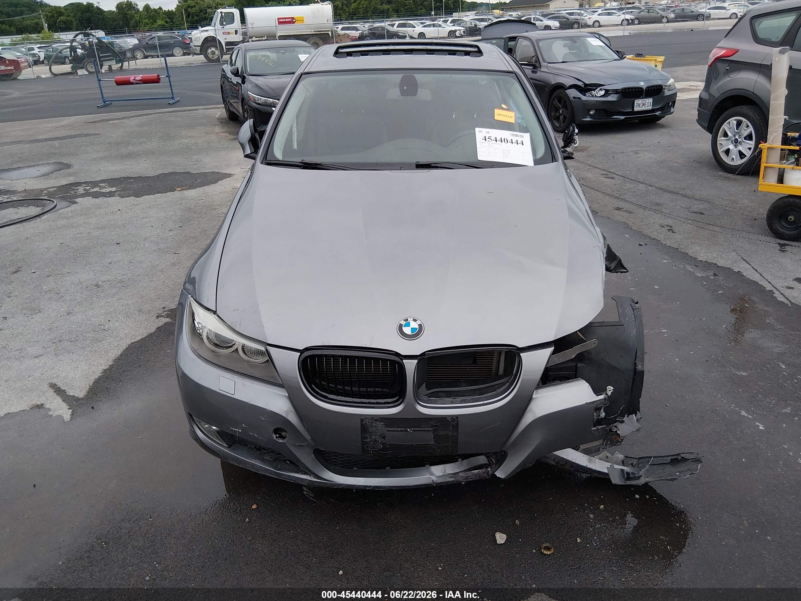 2011 Bmw 335i Xdrive Gray vin: WBAPL5C56BA919716