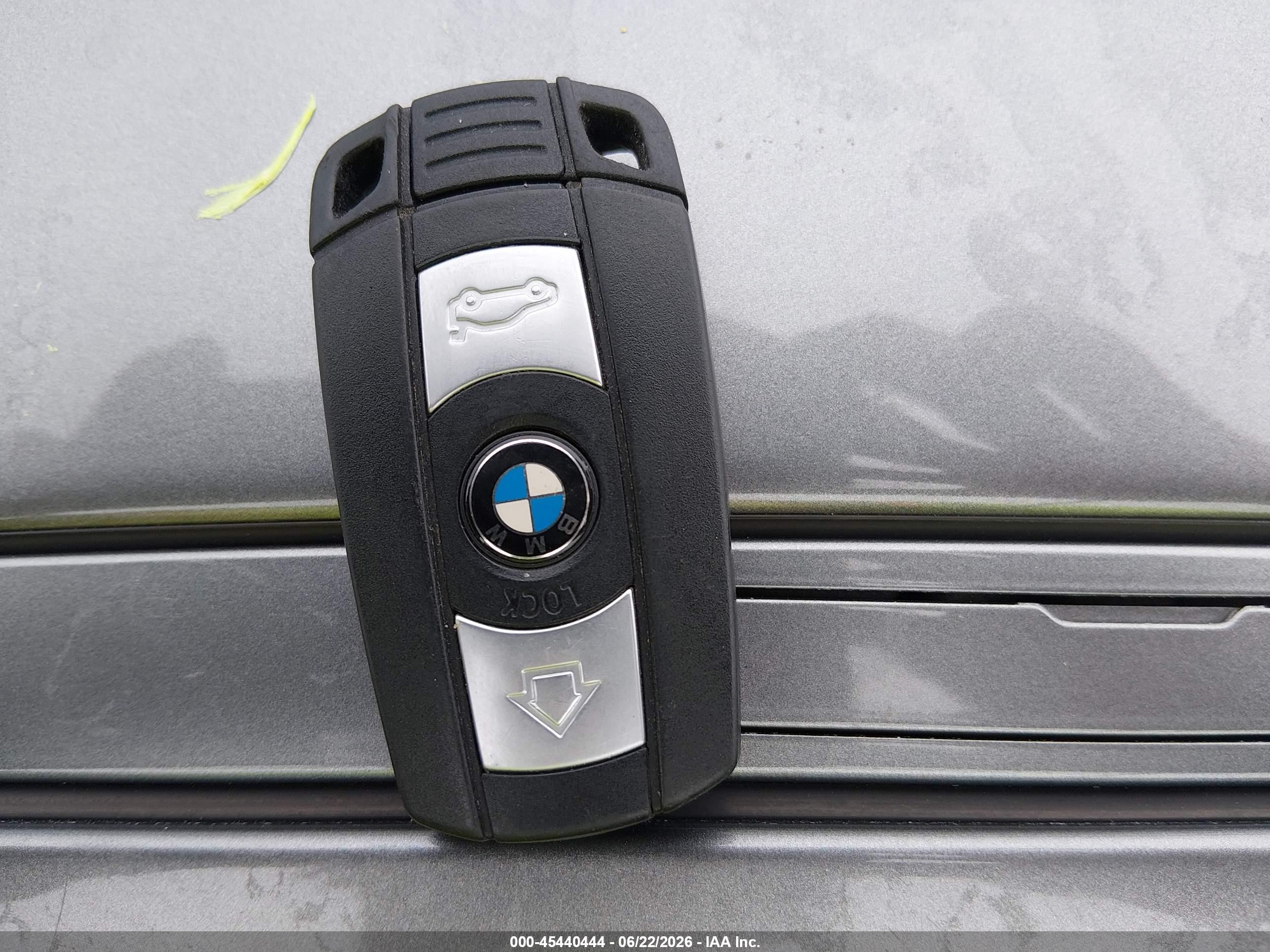 2011 Bmw 335i Xdrive Gray vin: WBAPL5C56BA919716