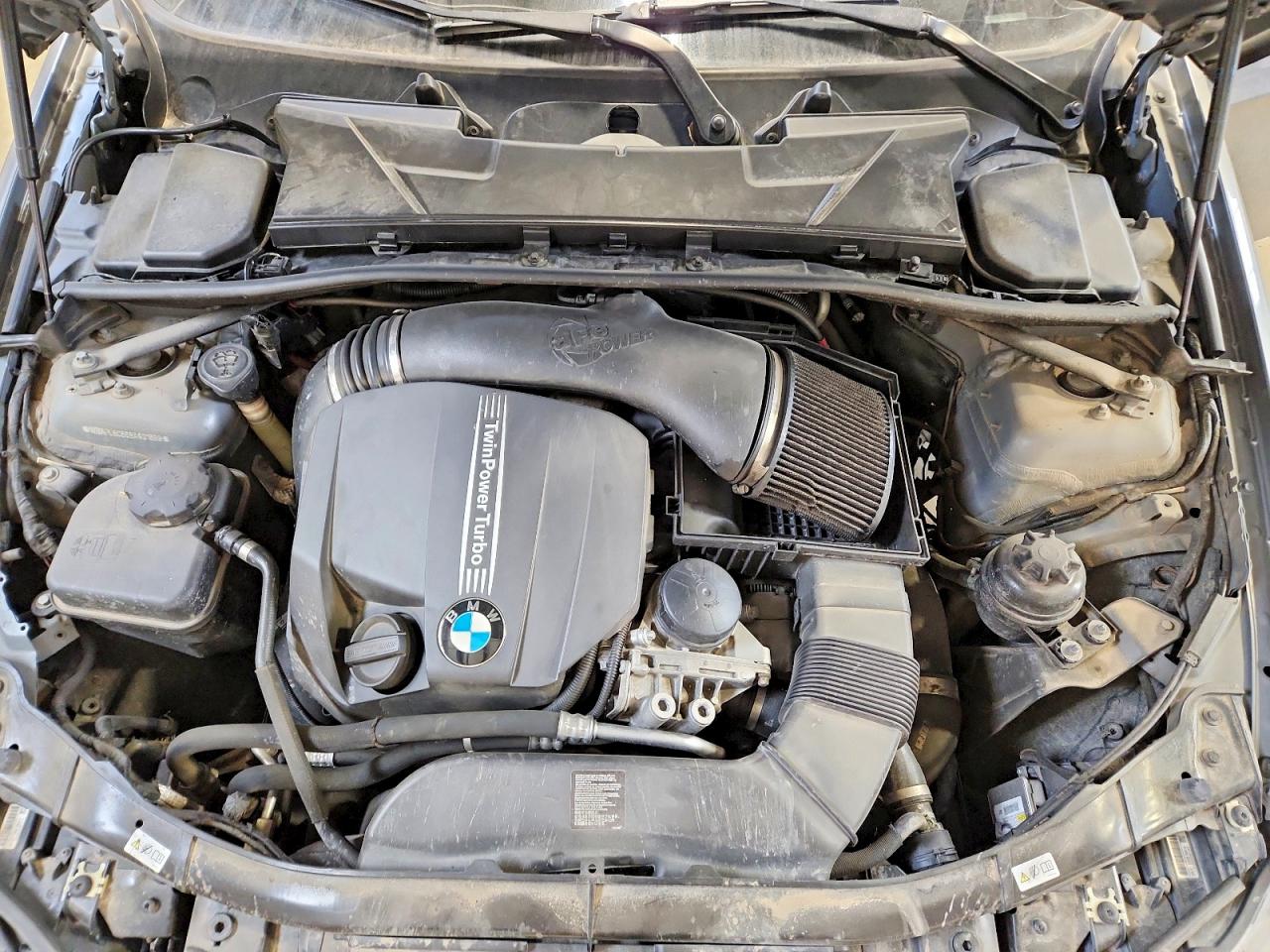 2011 Bmw 335 Xi Серый vin: WBAPL5C56BA921689