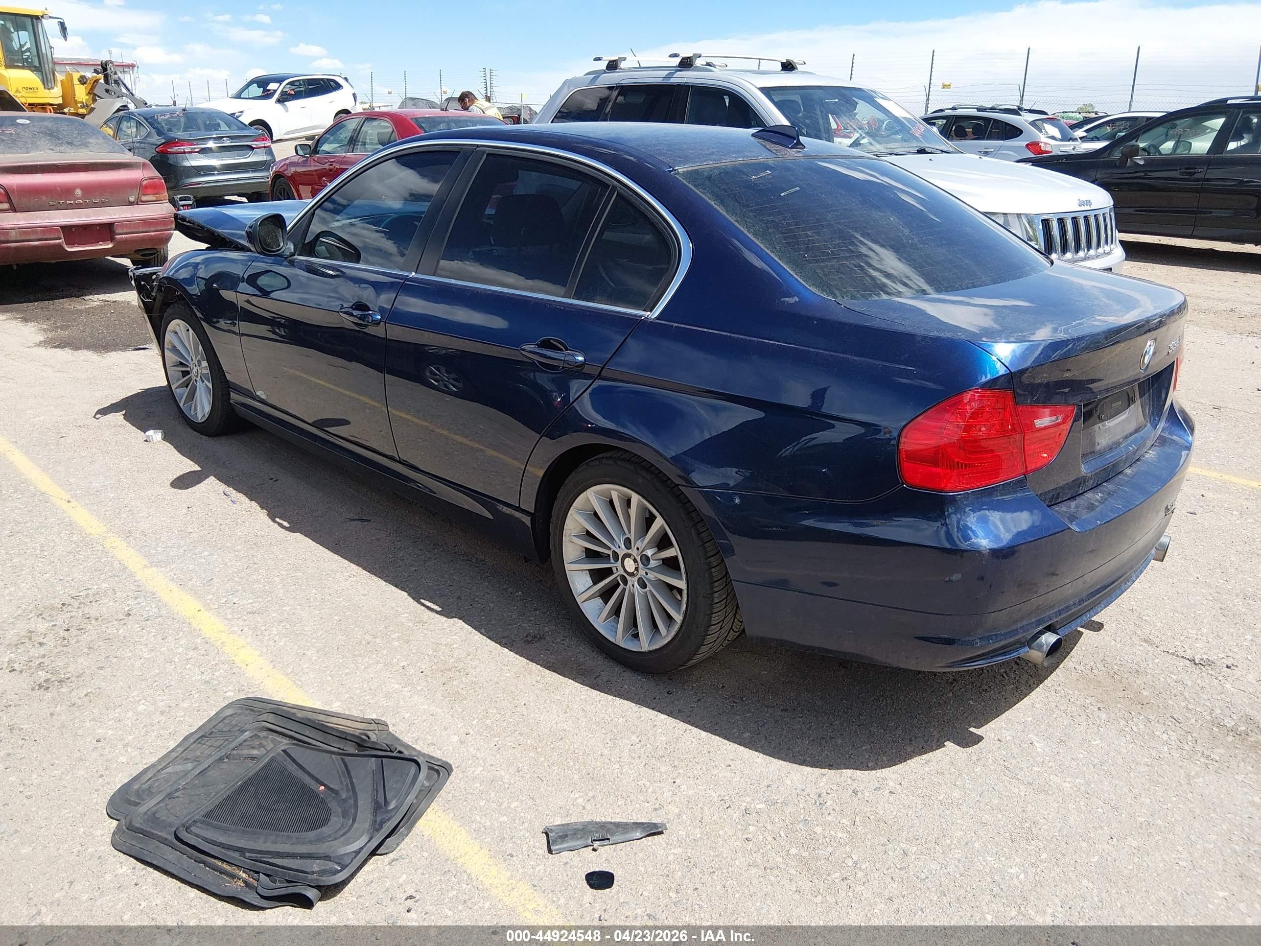 2011 Bmw 335i Xdrive Blue vin: WBAPL5C58BA921743
