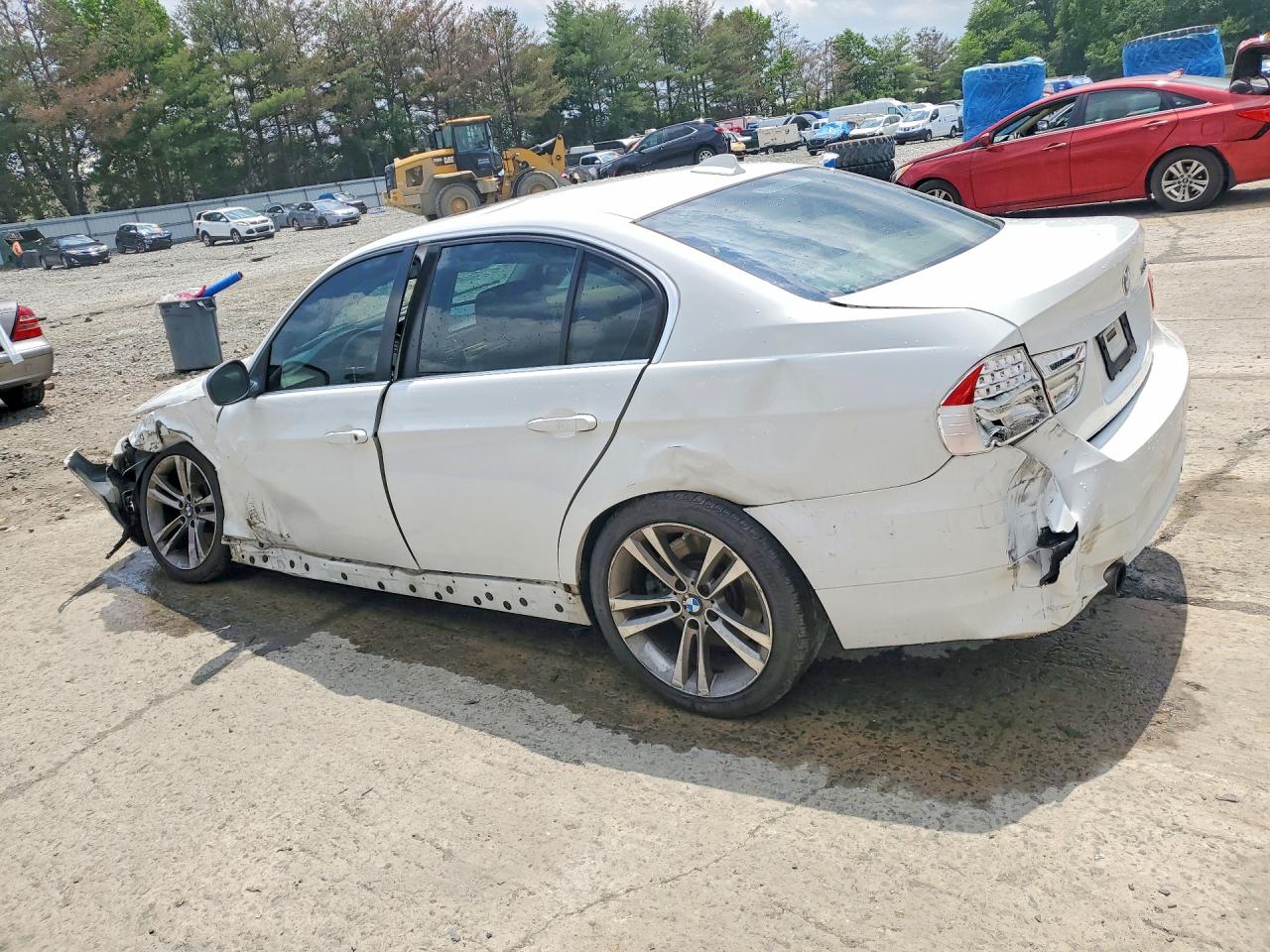 2011 Bmw 335 Xi White vin: WBAPL5C59BA920312