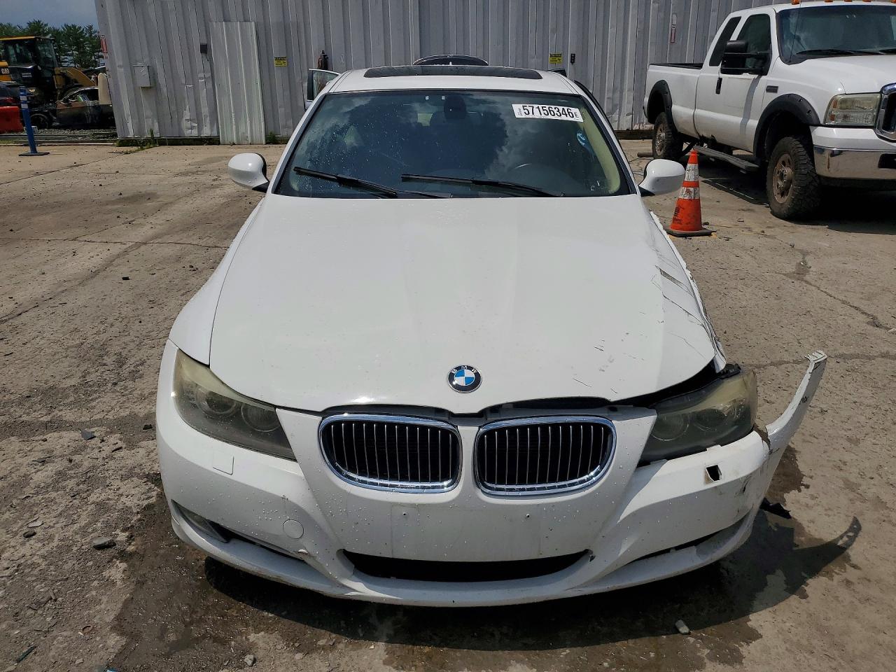 2011 Bmw 335 Xi White vin: WBAPL5C59BA920312