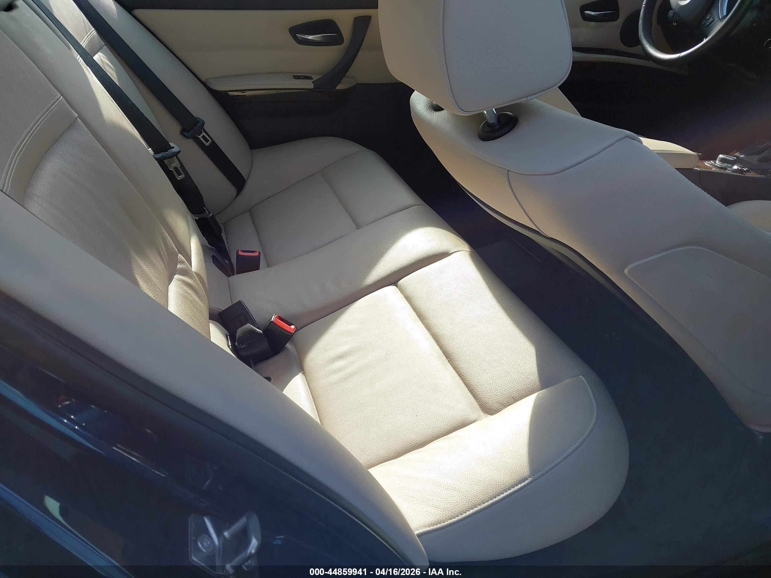 2011 Bmw 335i Xdrive Blue vin: WBAPL5G50BNN23039