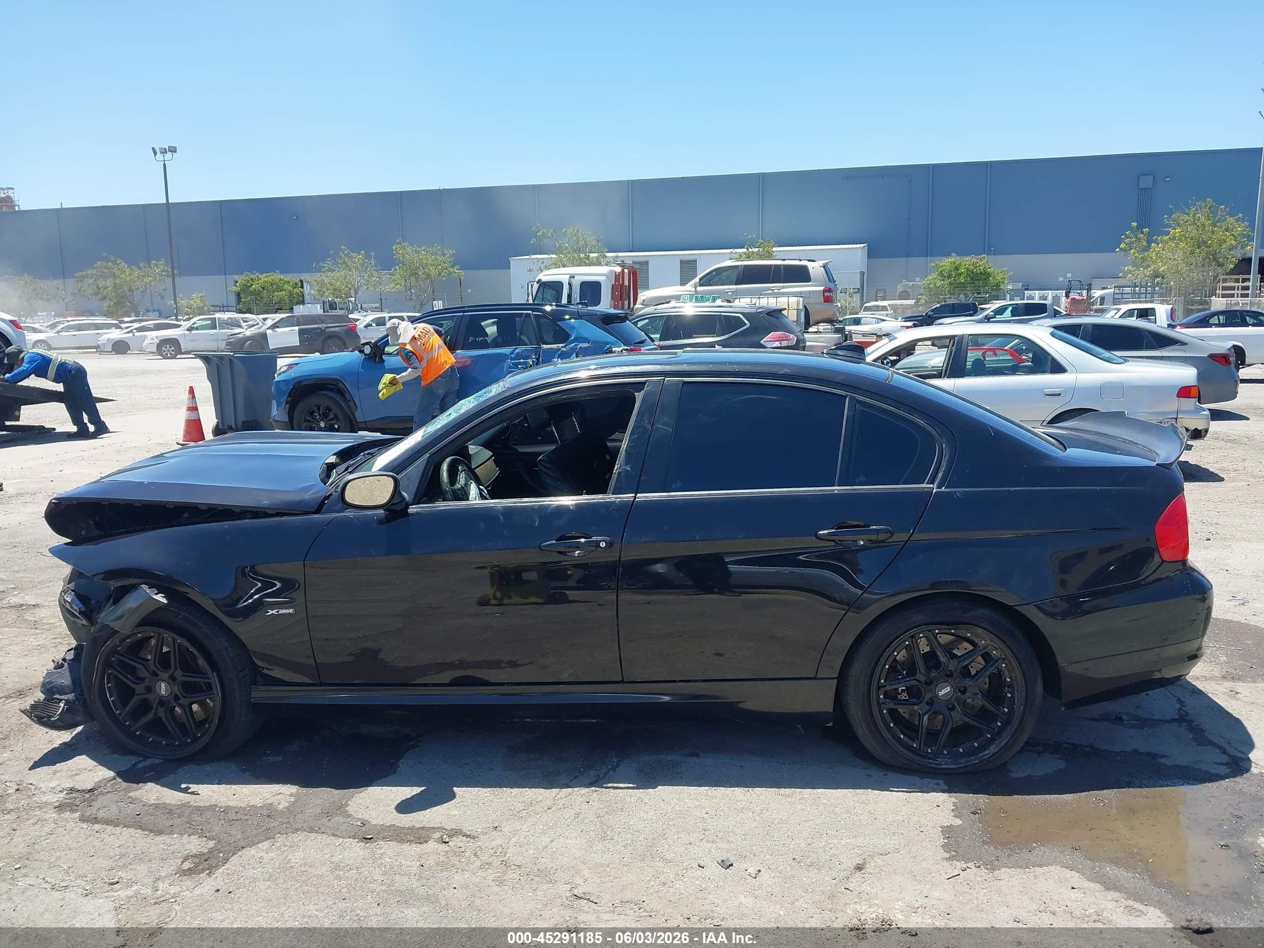 2011 Bmw 335i Xdrive Black vin: WBAPL5G52BNN23737