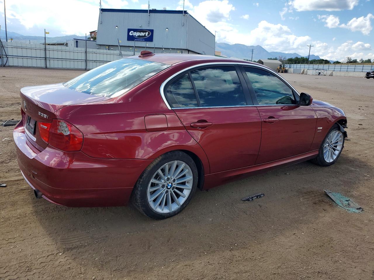 2011 Bmw 335 Xi Бордовый vin: WBAPL5G53BNN23553
