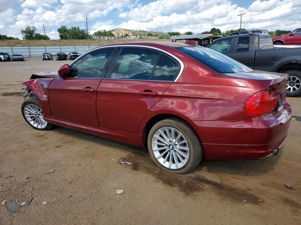 2011 Bmw 335 Xi Бордовый vin: WBAPL5G53BNN23553