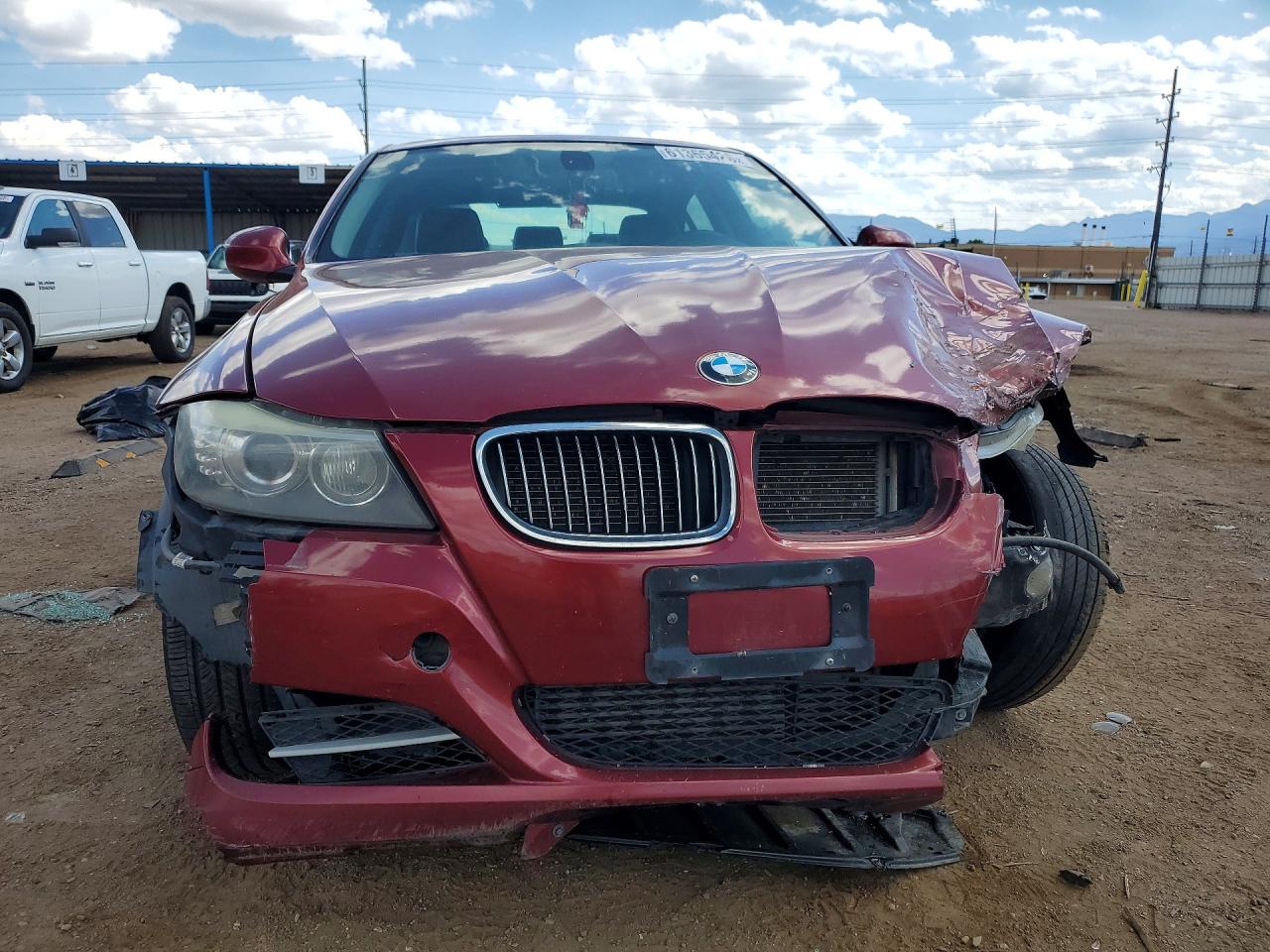 2011 Bmw 335 Xi Бордовый vin: WBAPL5G53BNN23553