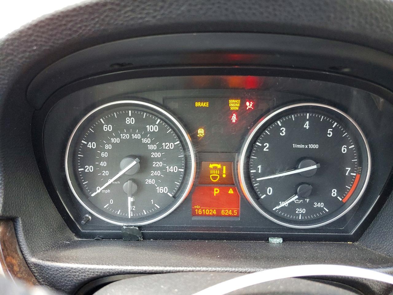 2011 Bmw 335 Xi Бордовый vin: WBAPL5G53BNN23553