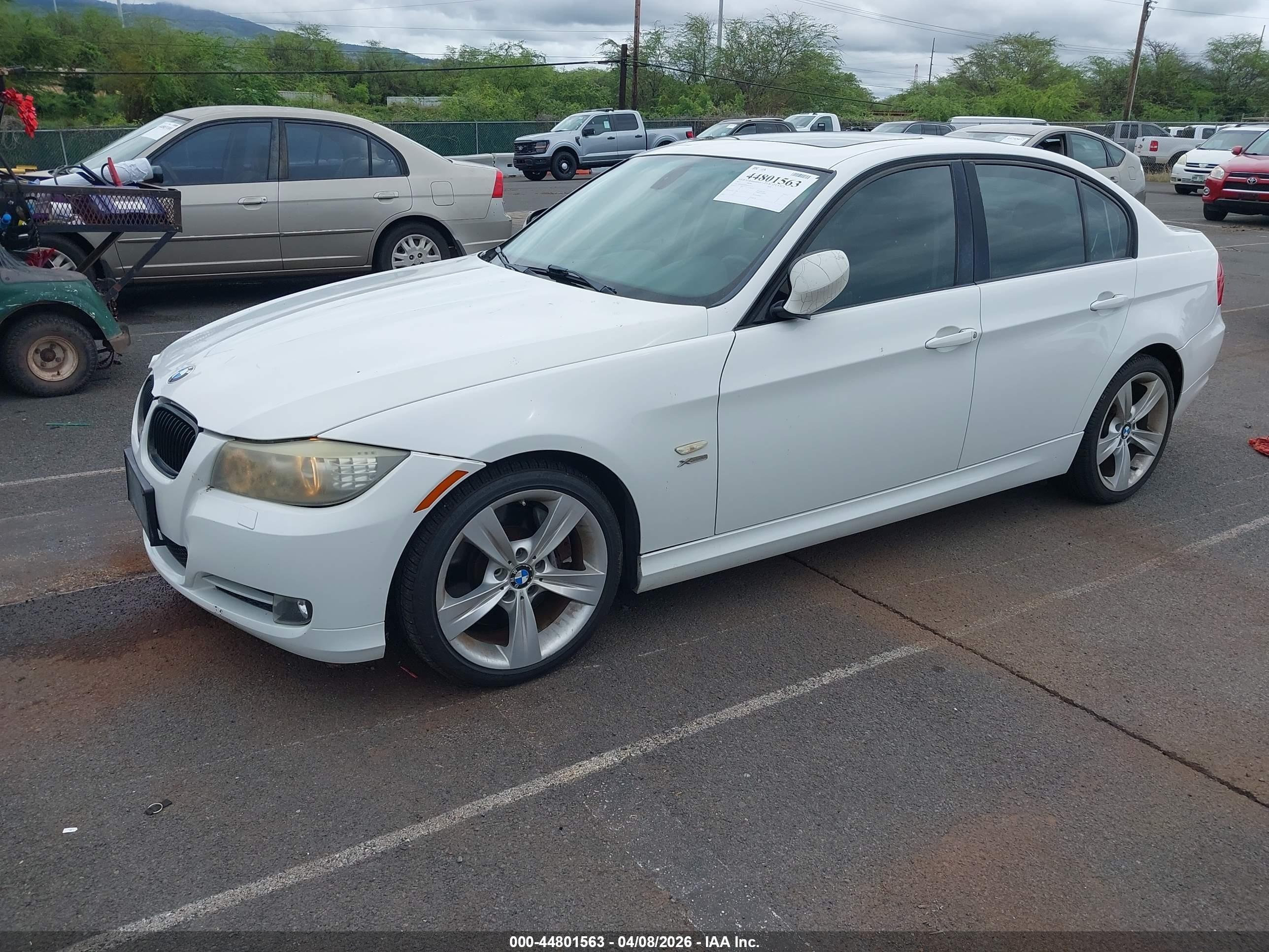 2011 Bmw 335i Xdrive White vin: WBAPL5G56BNN21974
