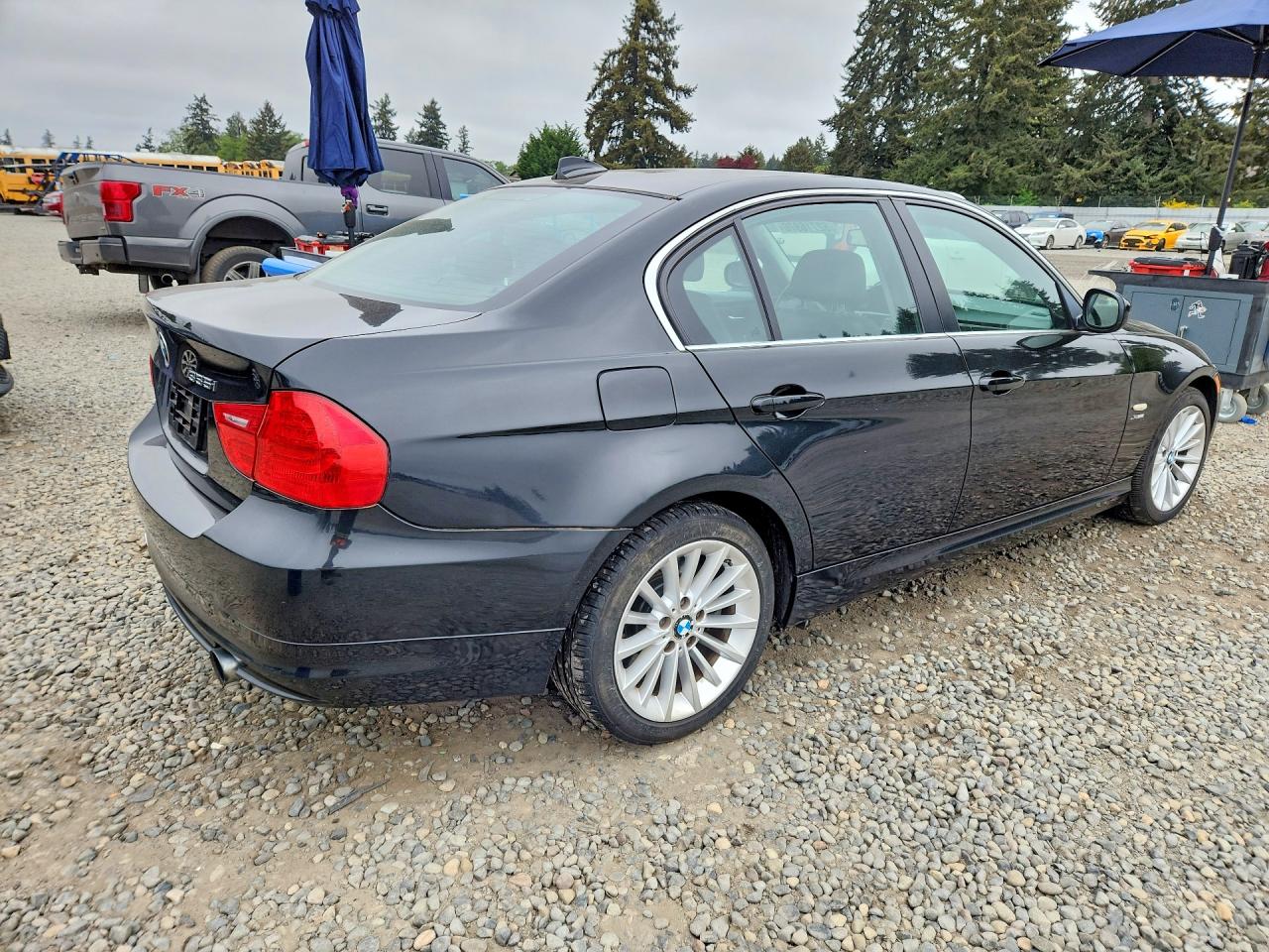 2011 Bmw 335 Xi Черный vin: WBAPL5G58BNN22222