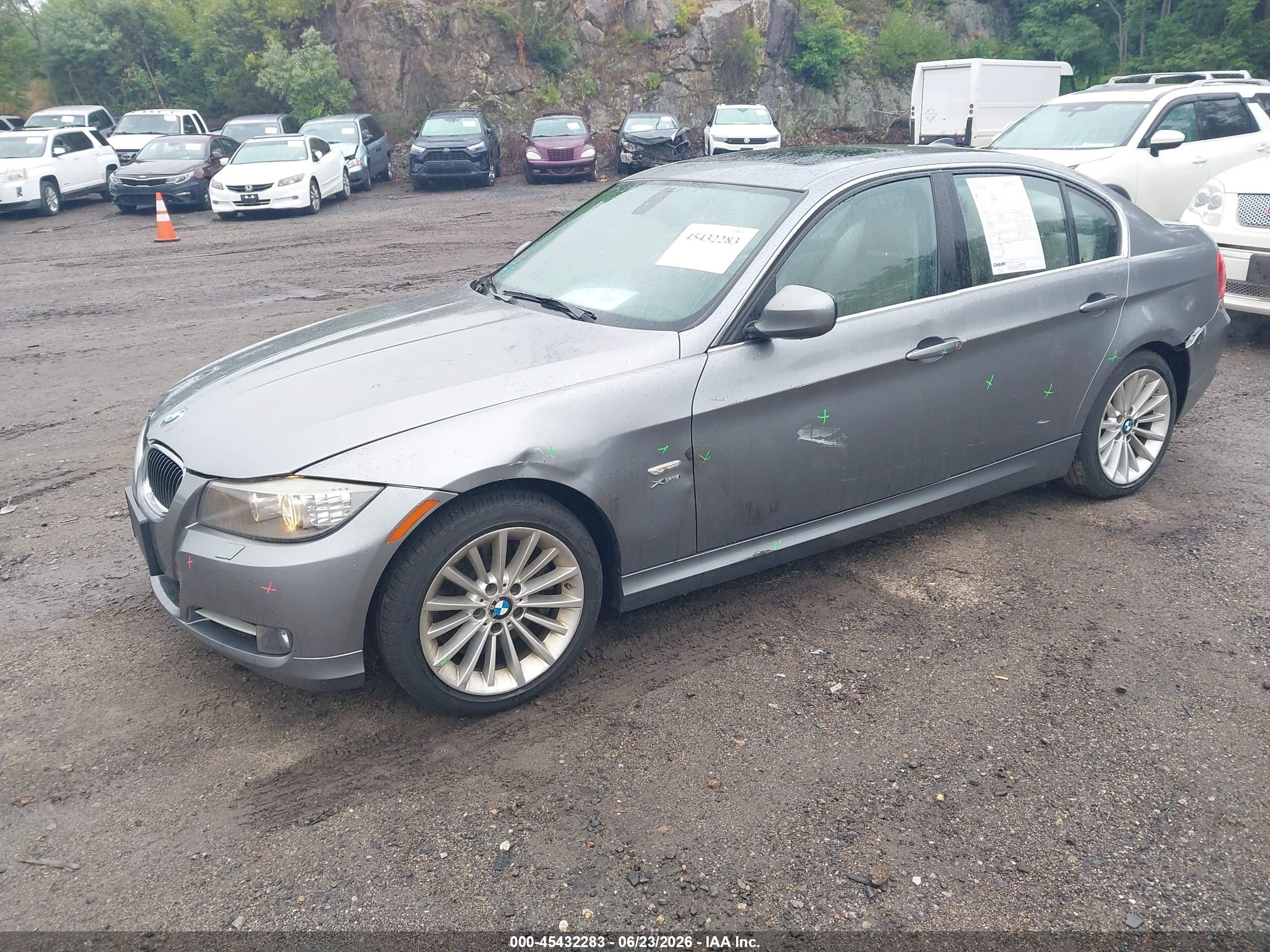 2011 Bmw 335i Xdrive Серый vin: WBAPL5G59BNN21936