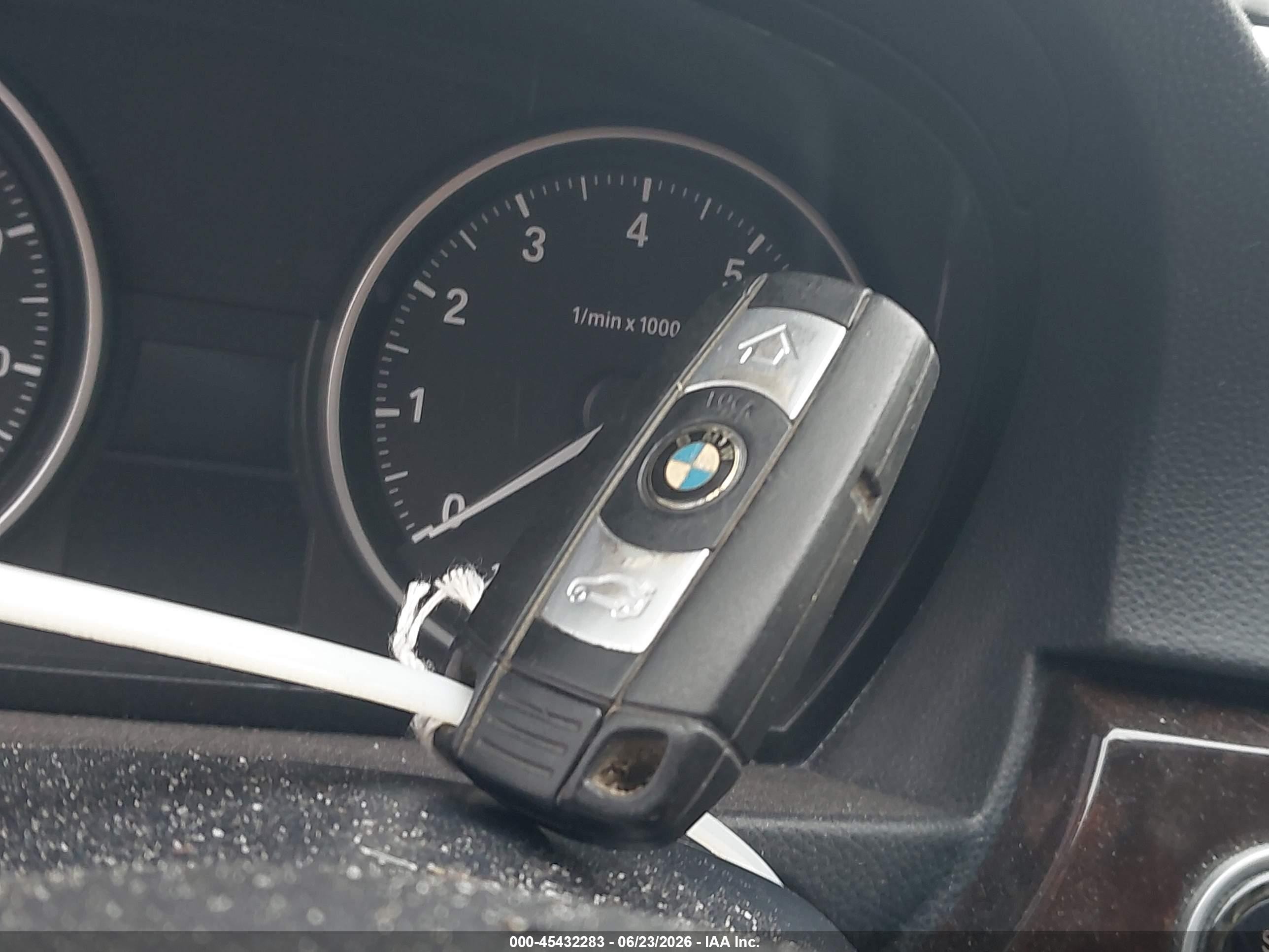 2011 Bmw 335i Xdrive Серый vin: WBAPL5G59BNN21936