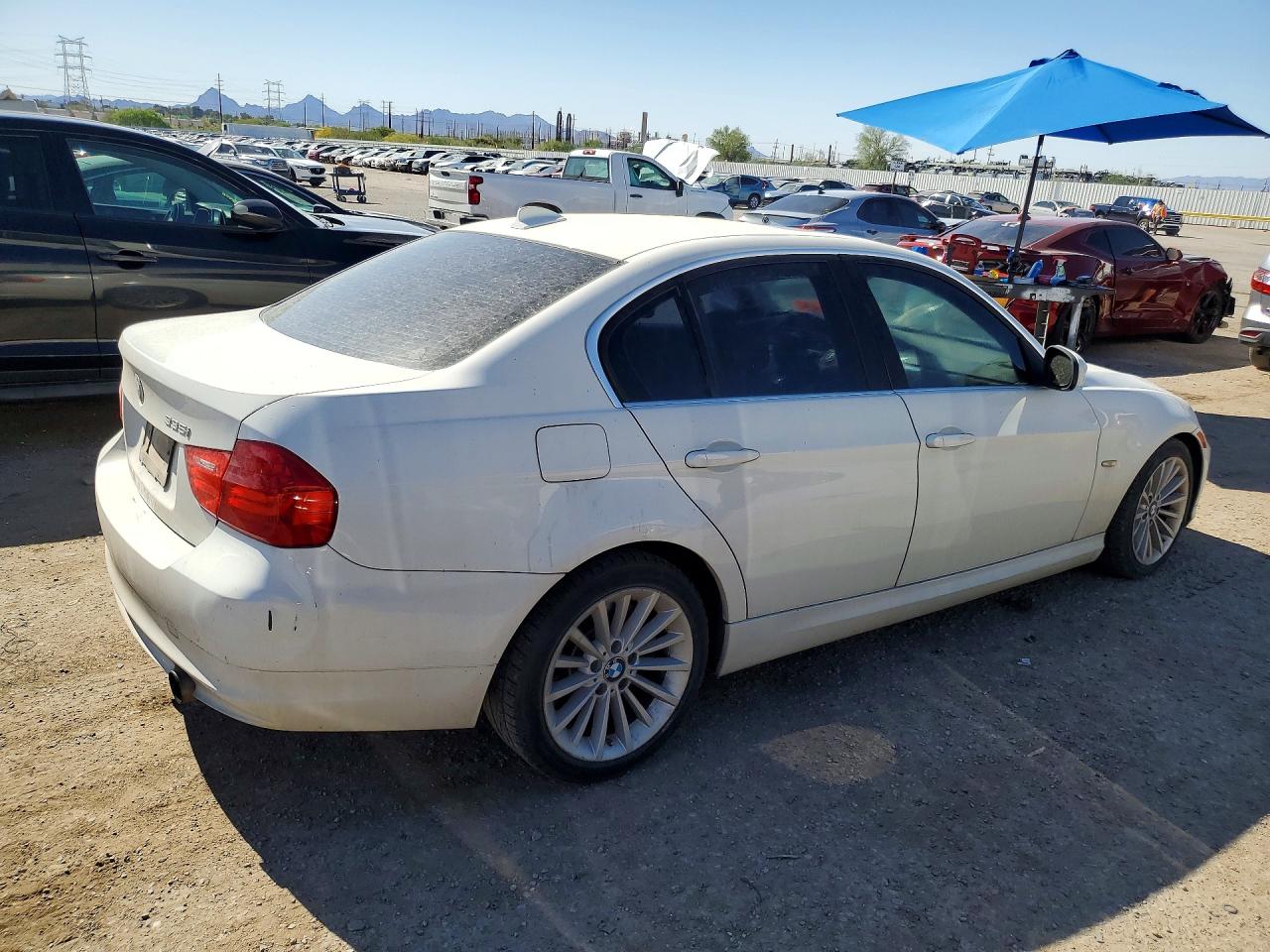 2011 Bmw 335 I White vin: WBAPM5C50BE577847