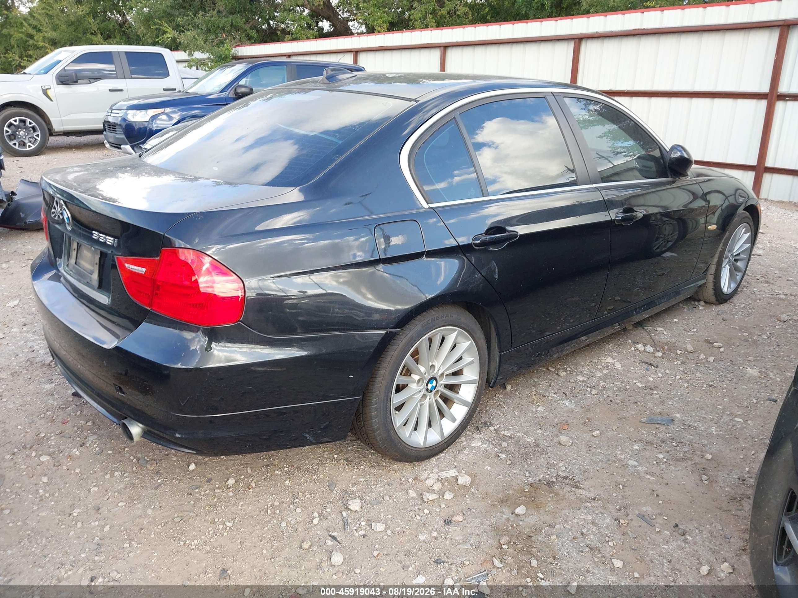 2011 Bmw 335 I Черный vin: WBAPM5C50BF182061
