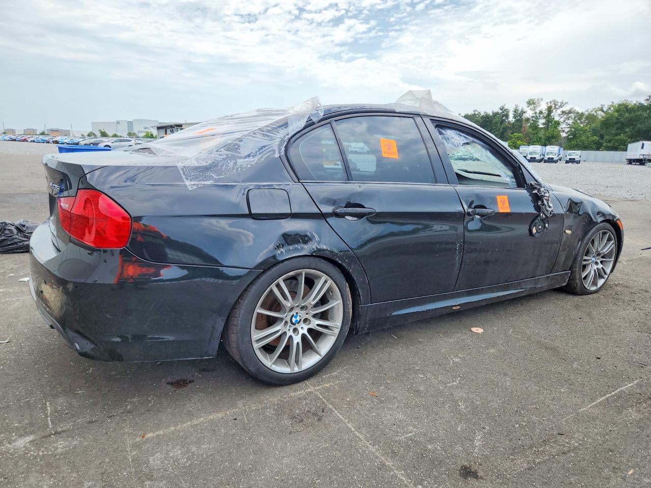 2011 Bmw 335 I Черный vin: WBAPM5C56BE577013