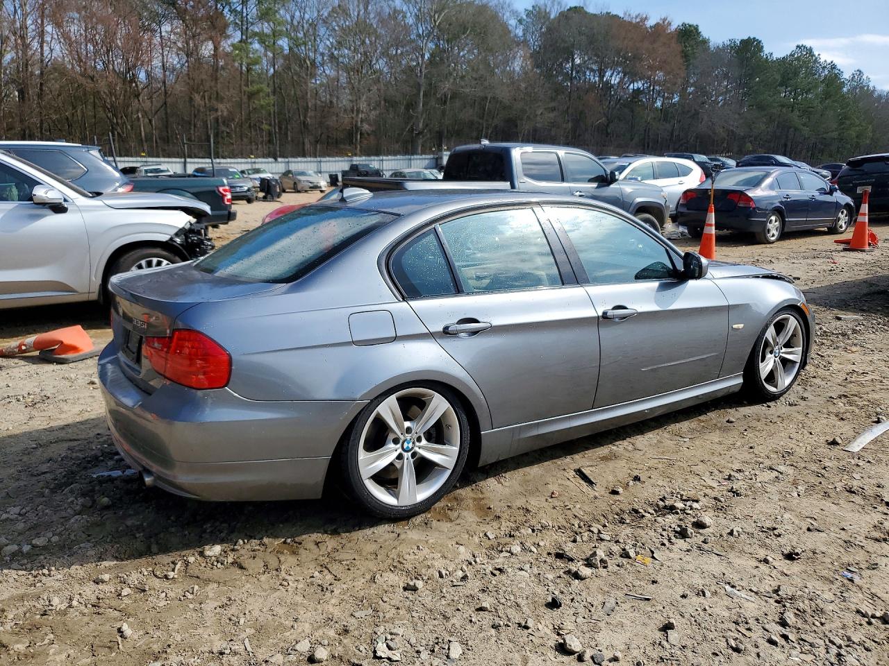 2011 Bmw 335 I Gray vin: WBAPM5C57BA745488