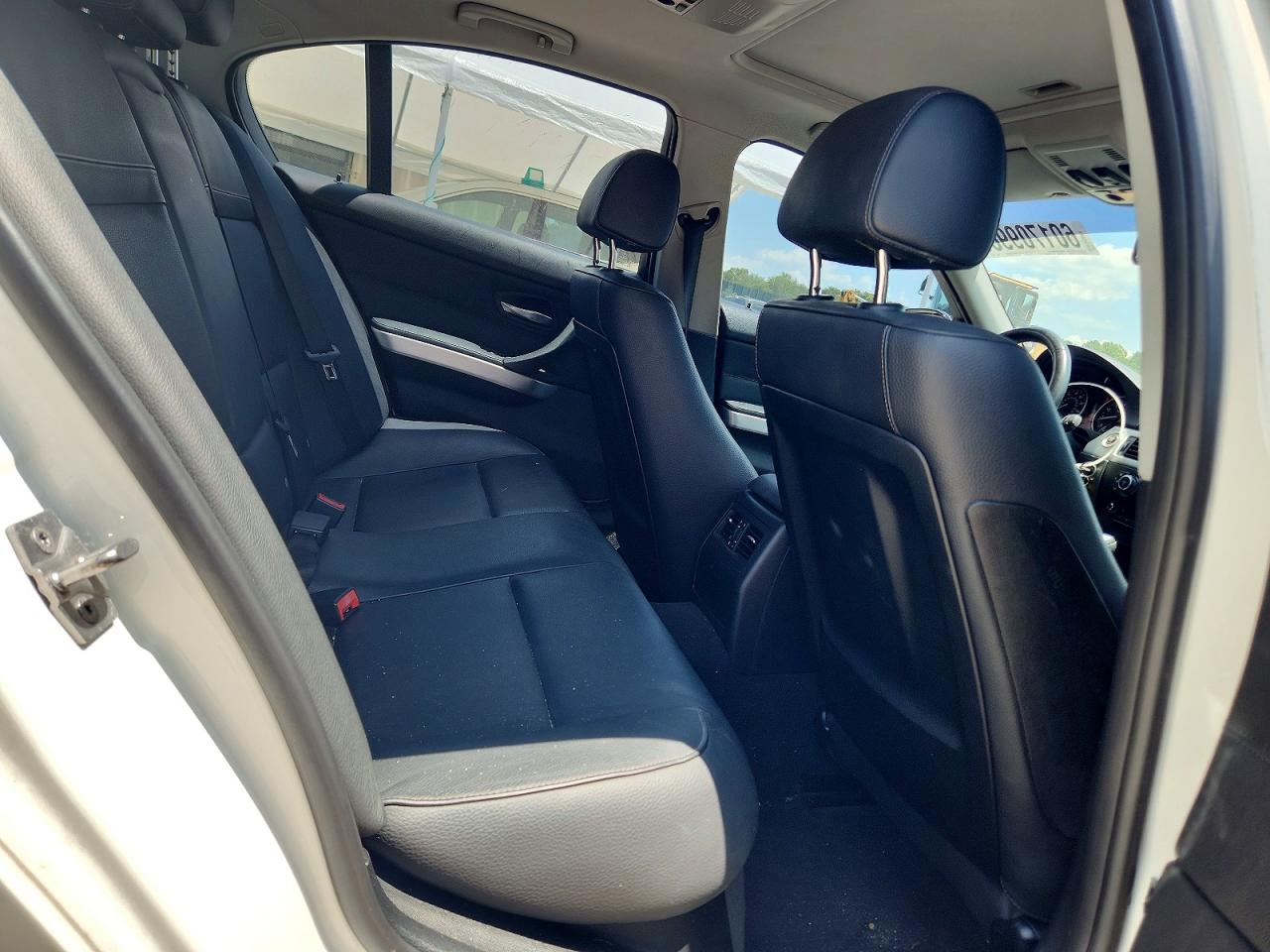 2011 Bmw 335 I White vin: WBAPM5C57BE575433