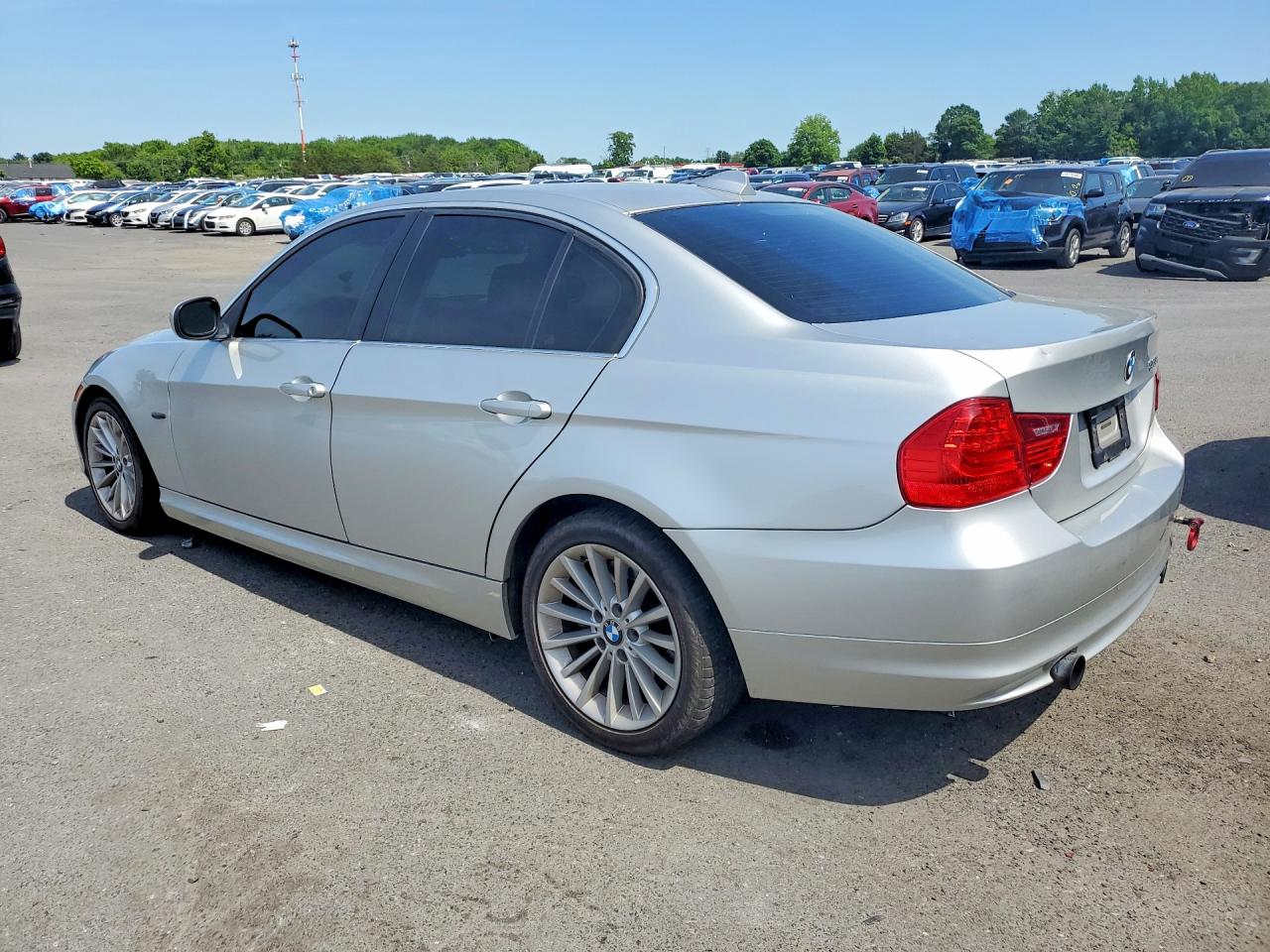 2011 Bmw 228 I Silver vin: WBAPM5C58BE575960