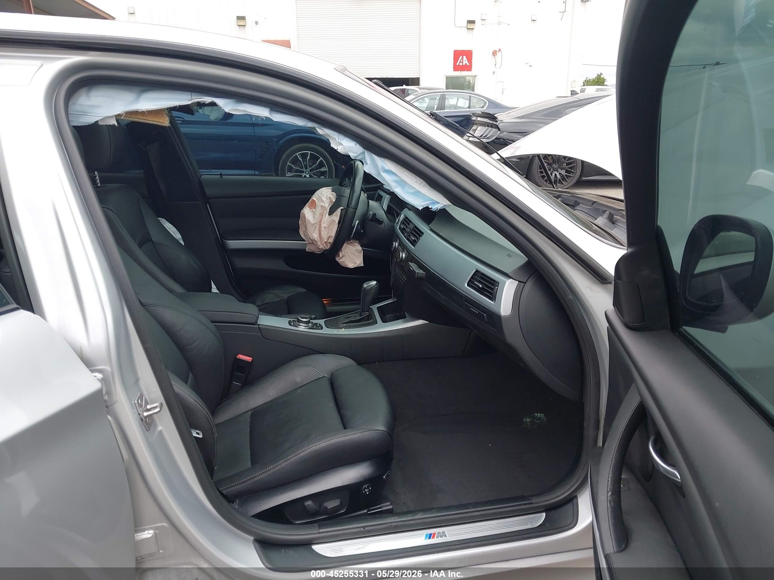 2011 Bmw 335i   Silver vin: WBAPM5G50BNN01118