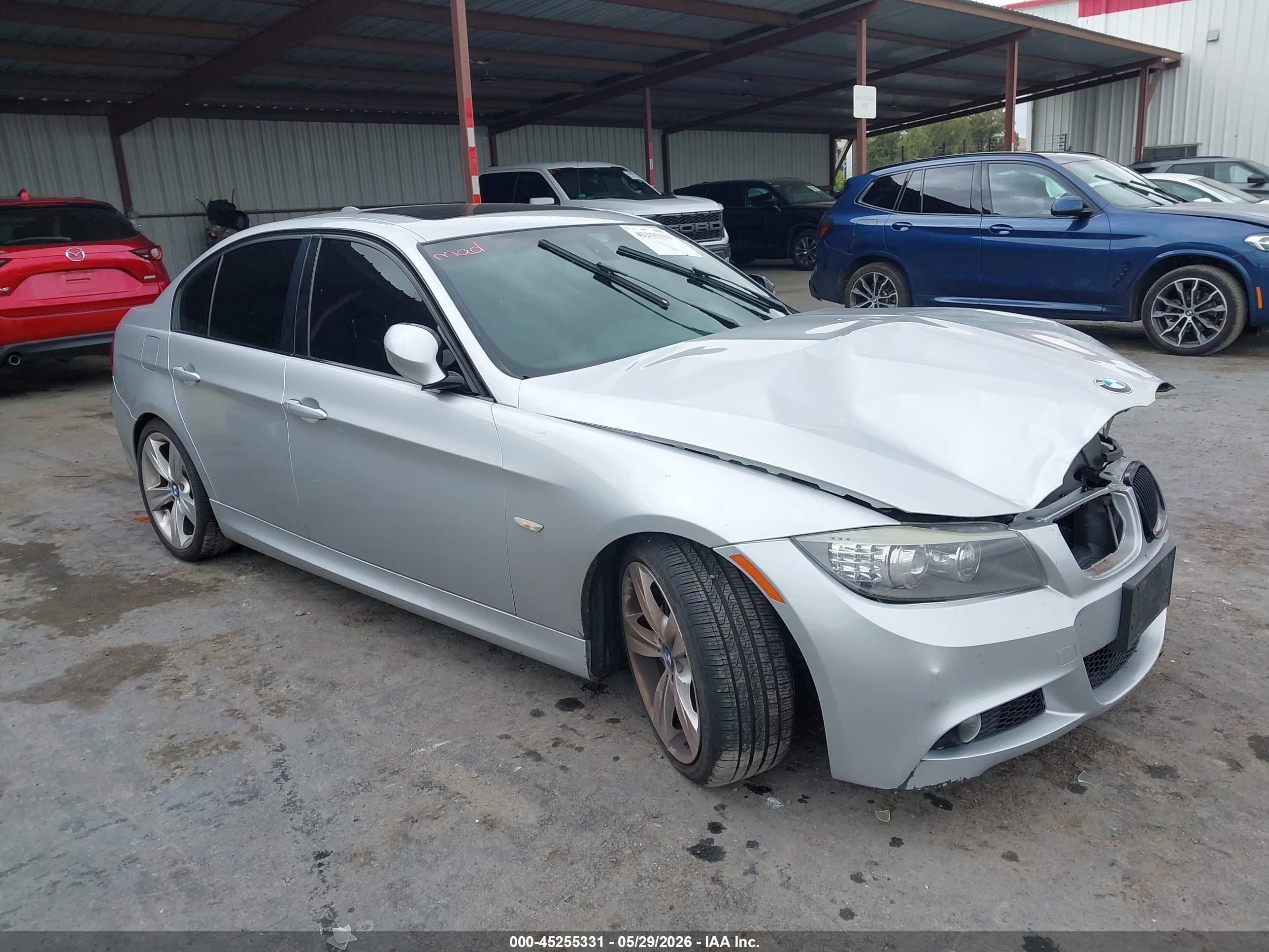 2011 Bmw 335i   Silver vin: WBAPM5G50BNN01118