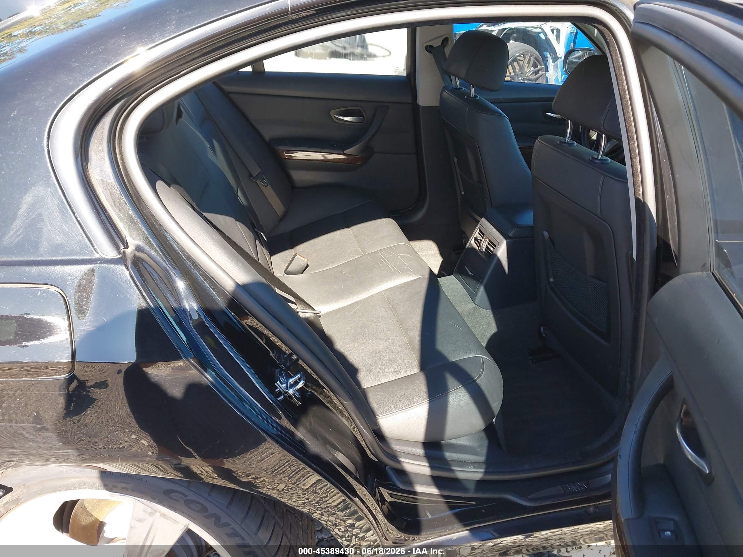 2009 Bmw 335i   Black vin: WBAPM73529E191310
