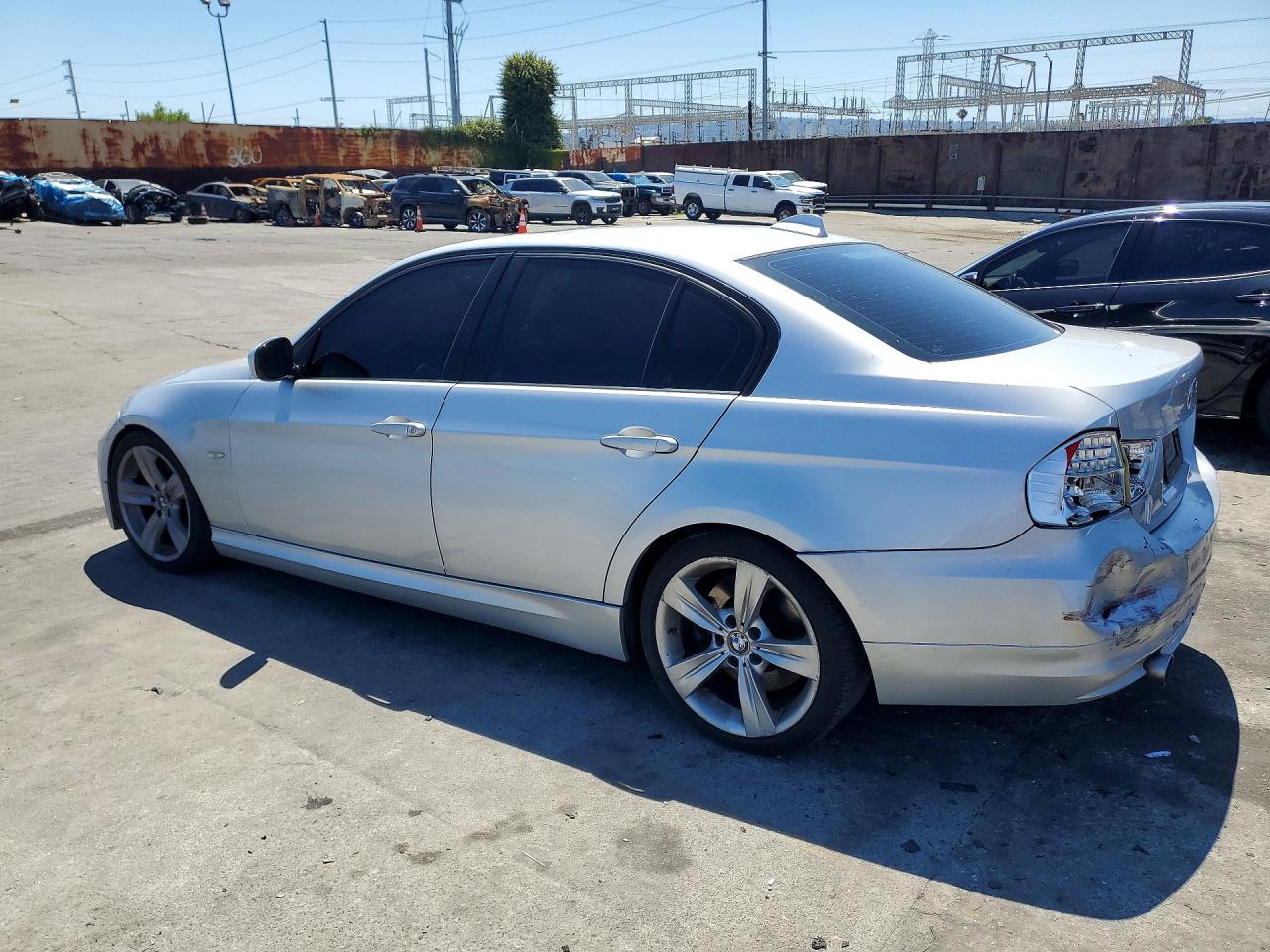 2009 Bmw 335 I Silver vin: WBAPM77539NL86777