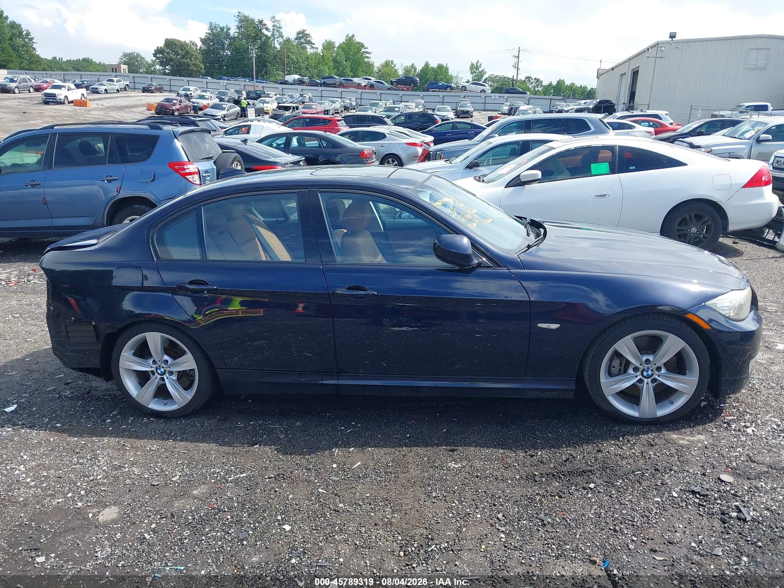 2010 Bmw 335i   Blue vin: WBAPM7C54AA367012