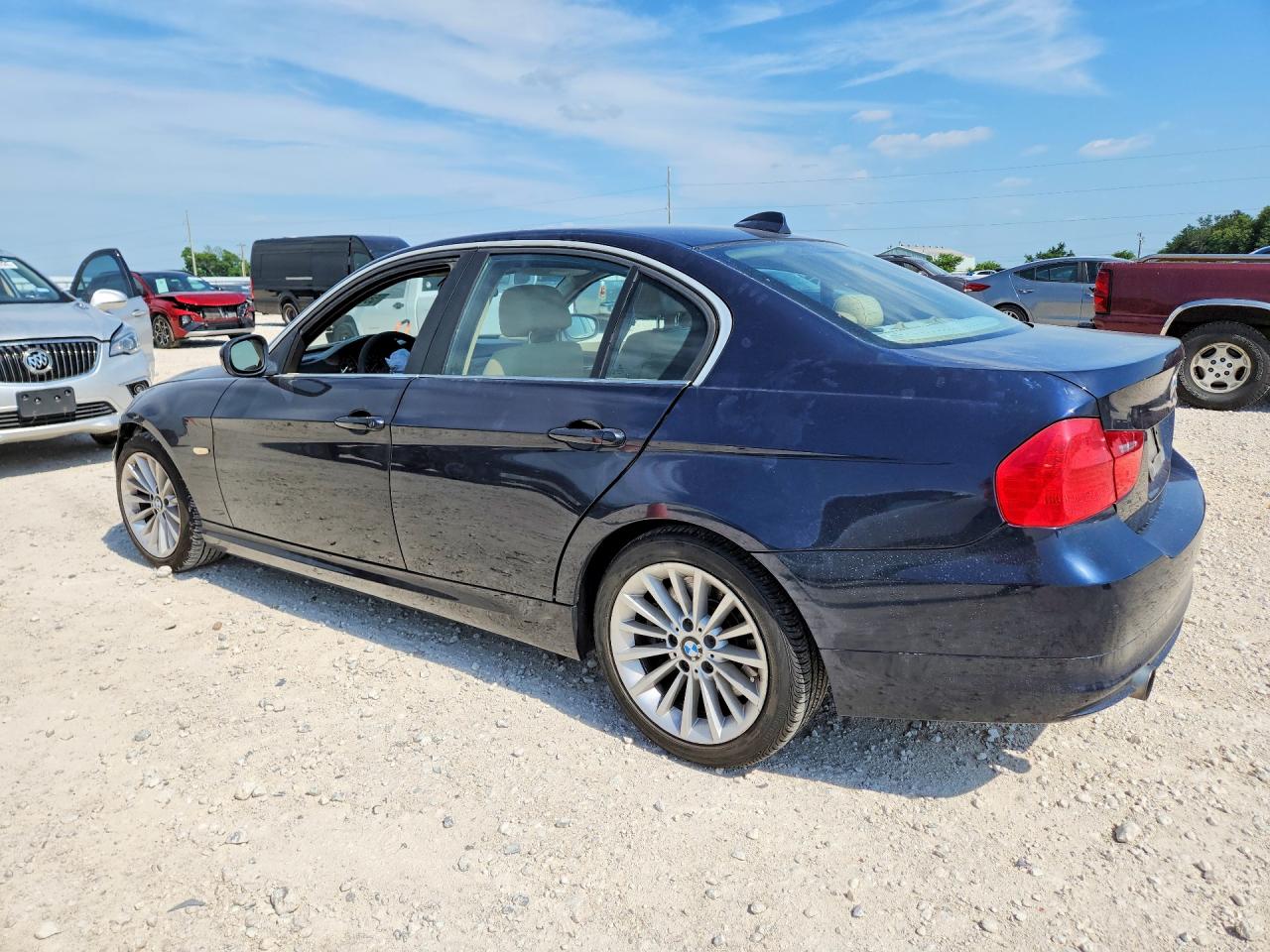 2010 Bmw 335 I Blue vin: WBAPM7C59AE192376