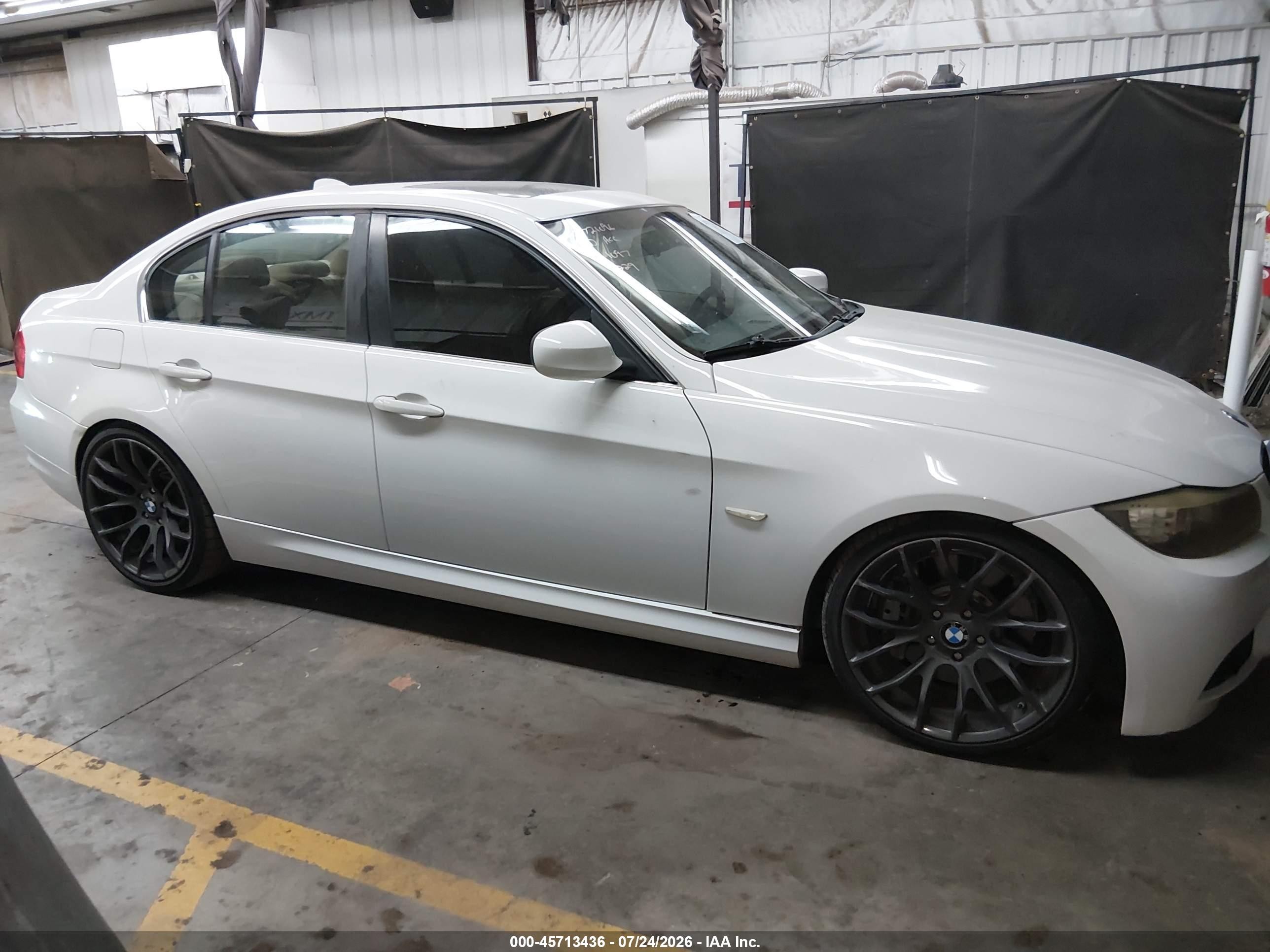 2009 Bmw 335d   White vin: WBAPN73509A265229