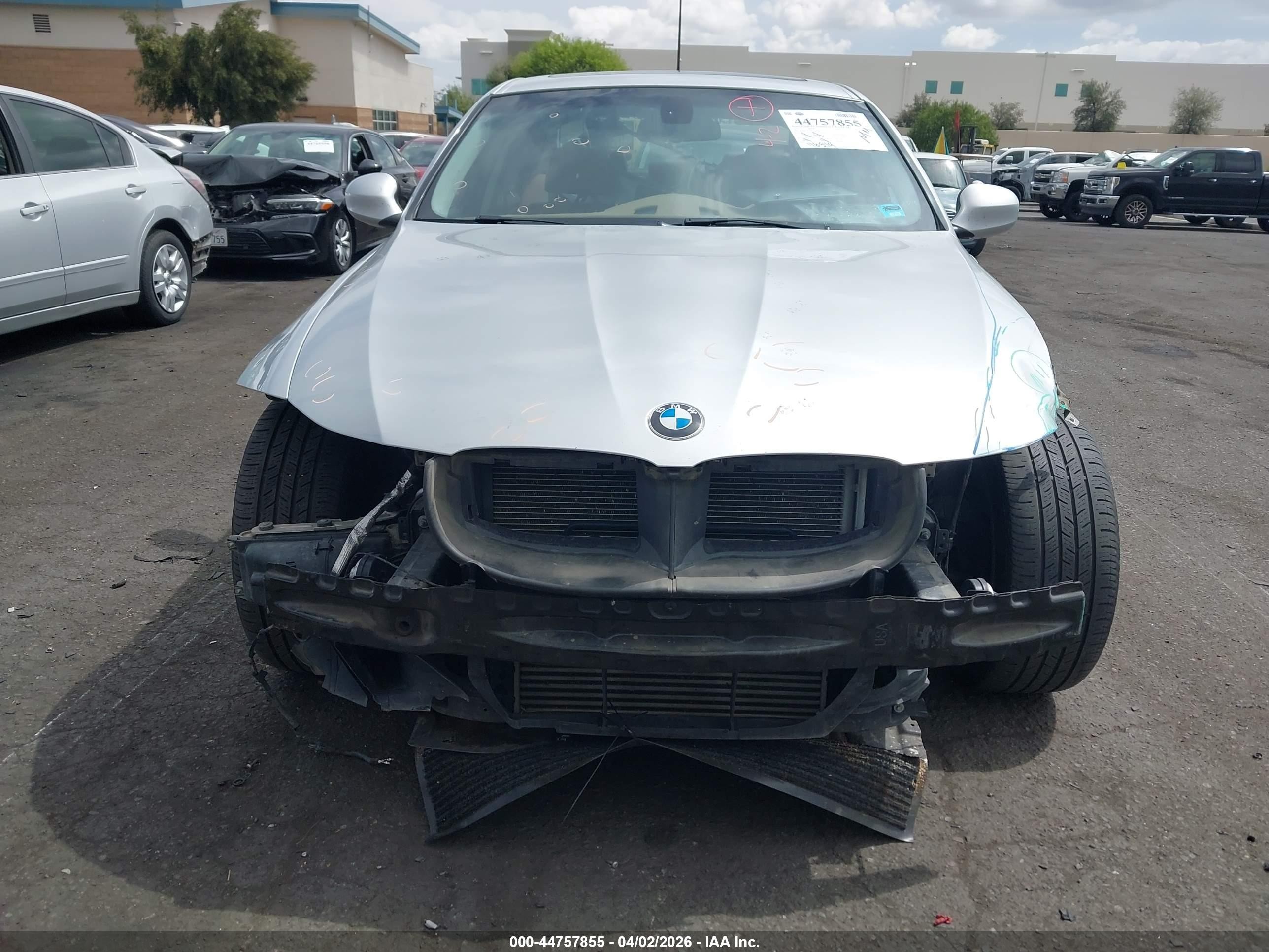 2011 Bmw 335d   Silver vin: WBAPN7C50BA948084