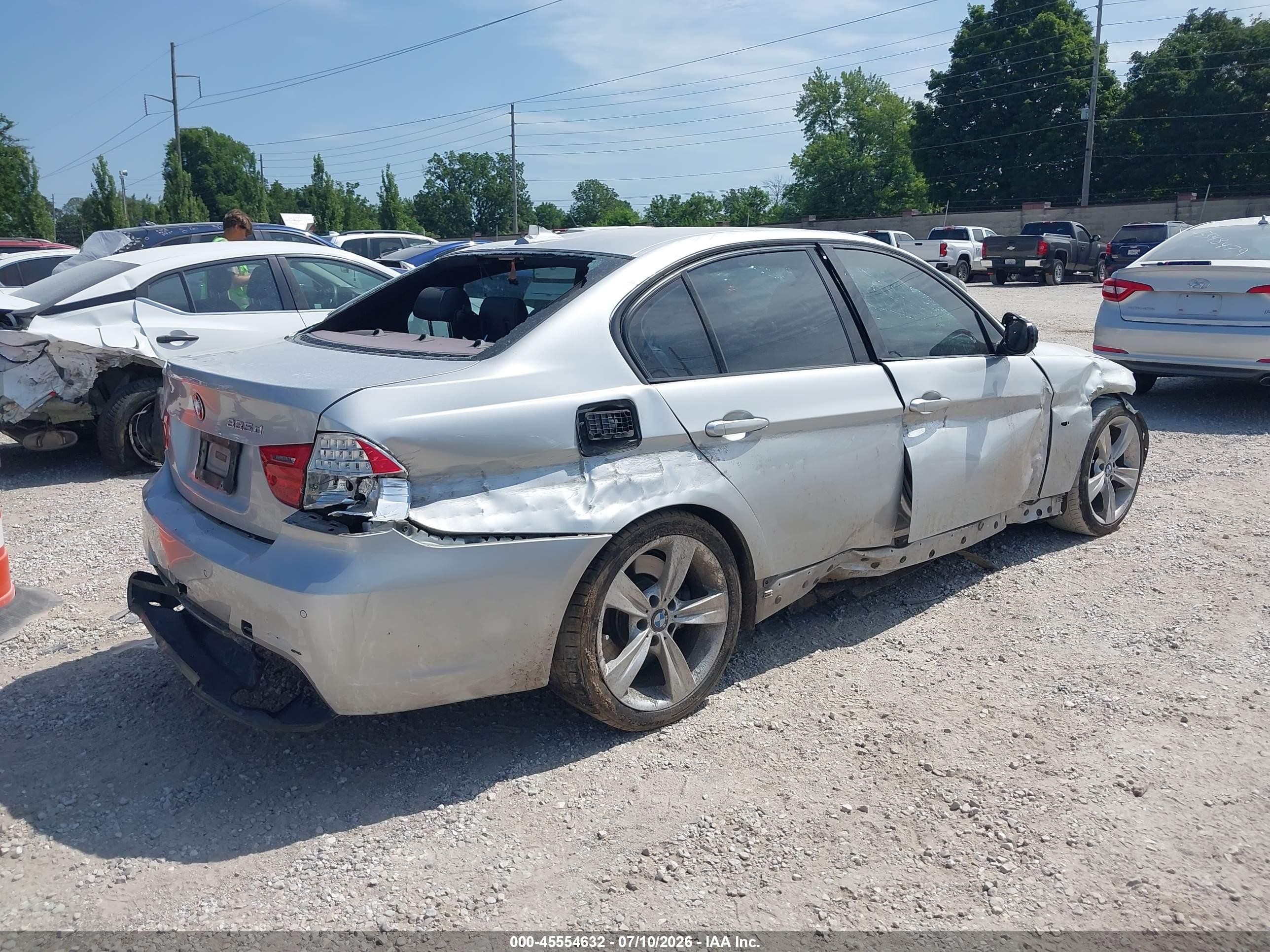 2011 Bmw 335d   Серебряный vin: WBAPN7C52BF184371