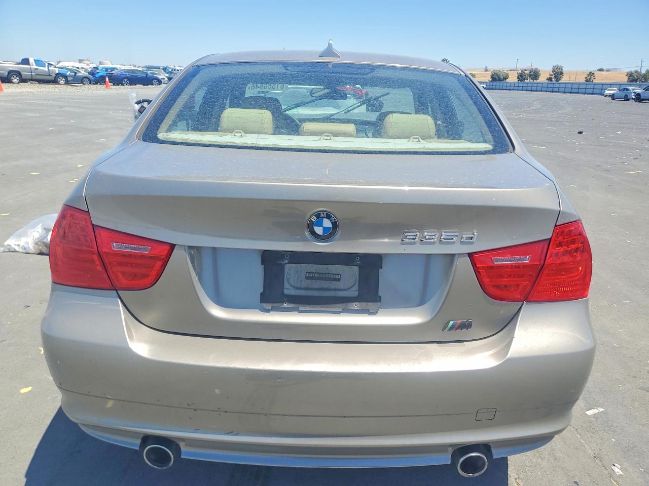 2011 Bmw 335 D Gold vin: WBAPN7C53BA779453