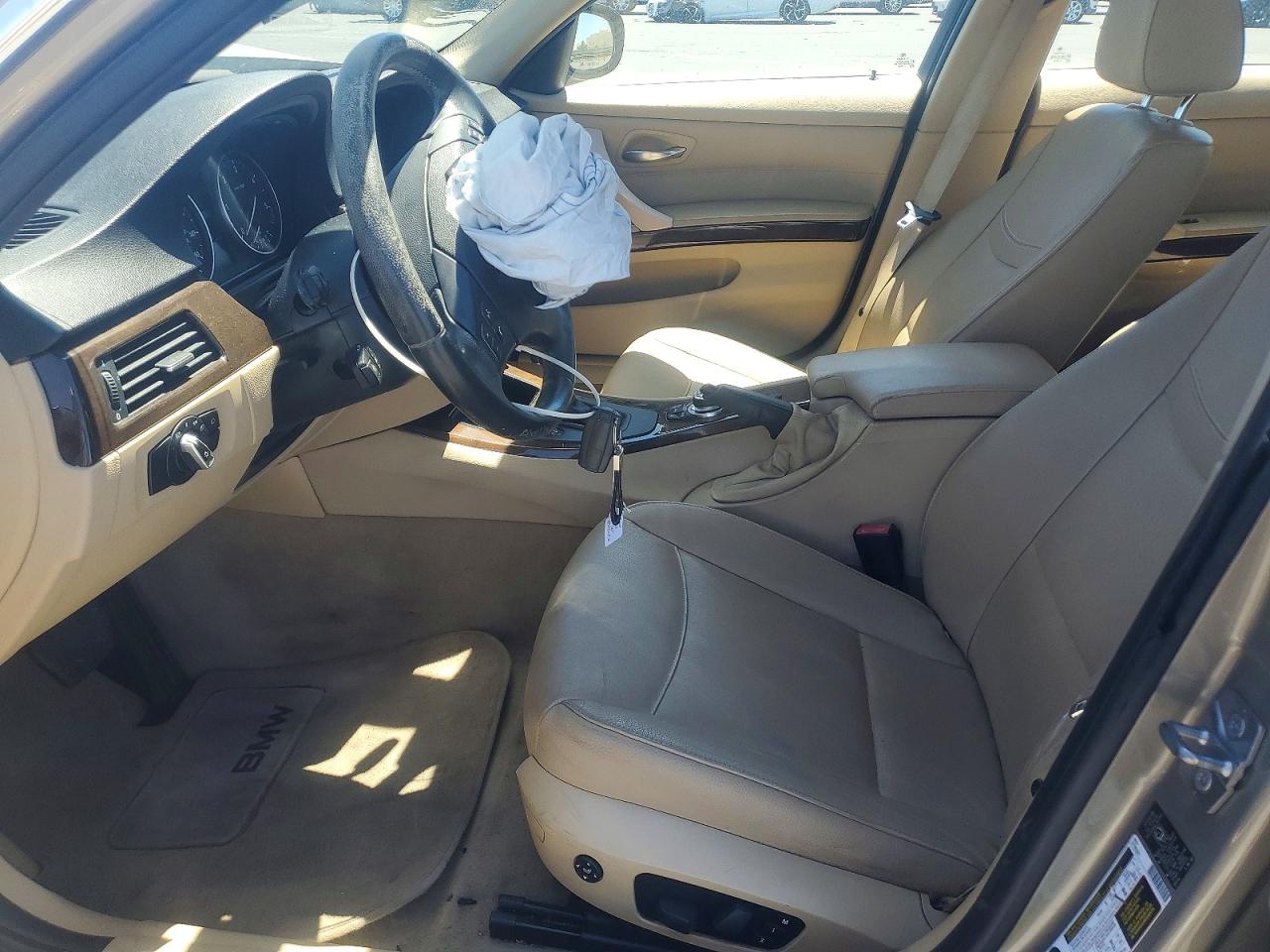 2011 Bmw 335 D Gold vin: WBAPN7C53BA779453